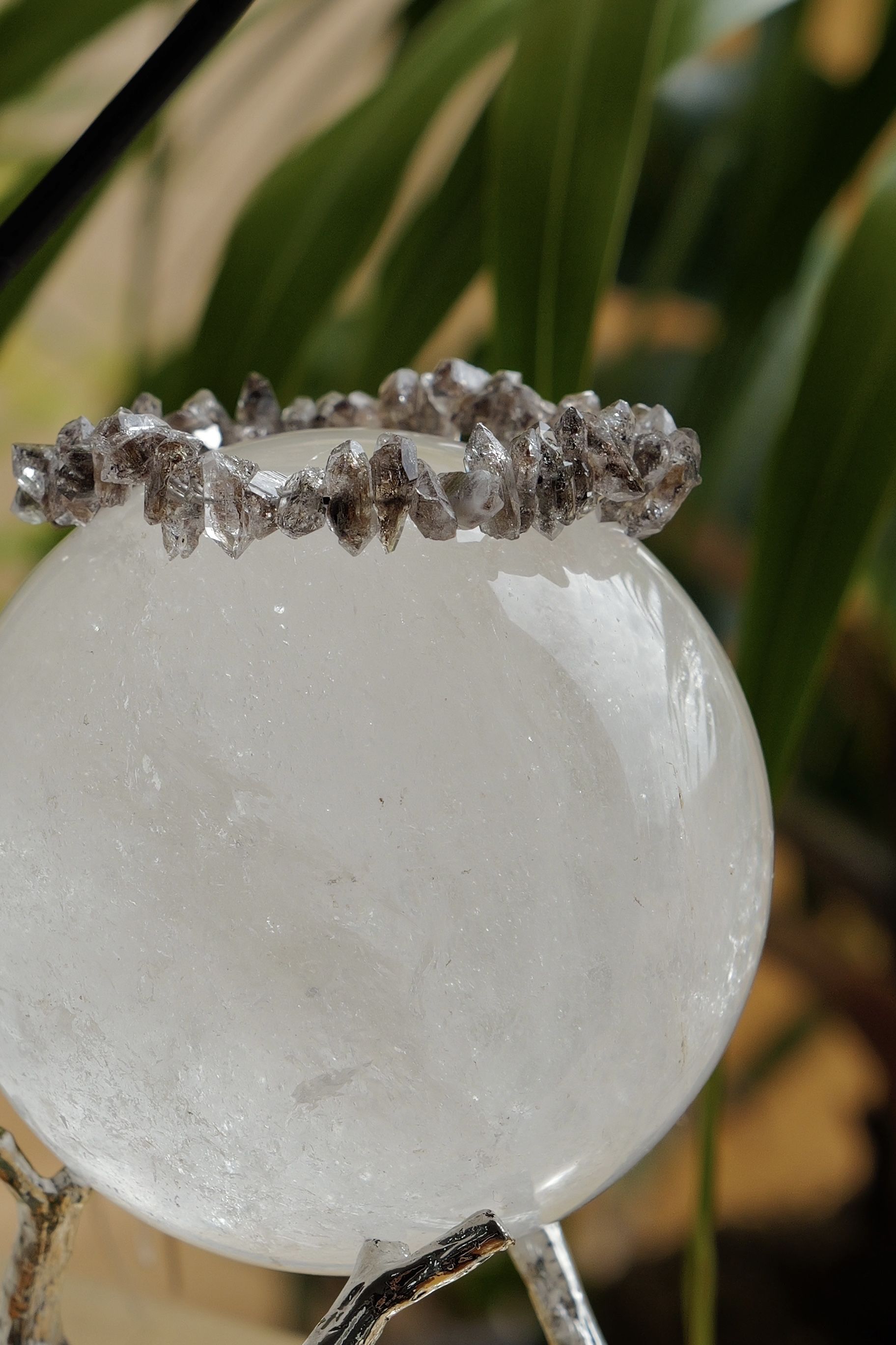  ༒1.1kg+白水晶球༒ CQOO62C7FG11mS-RA10*6tm  