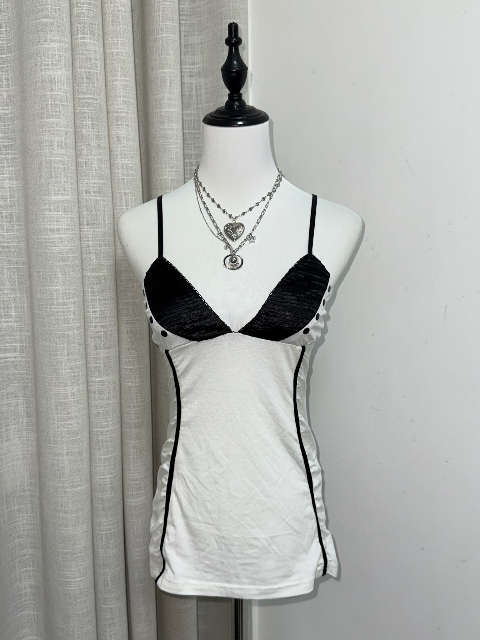 Vintage-Inspired Contrast Piping Mini Bodycon Dress 