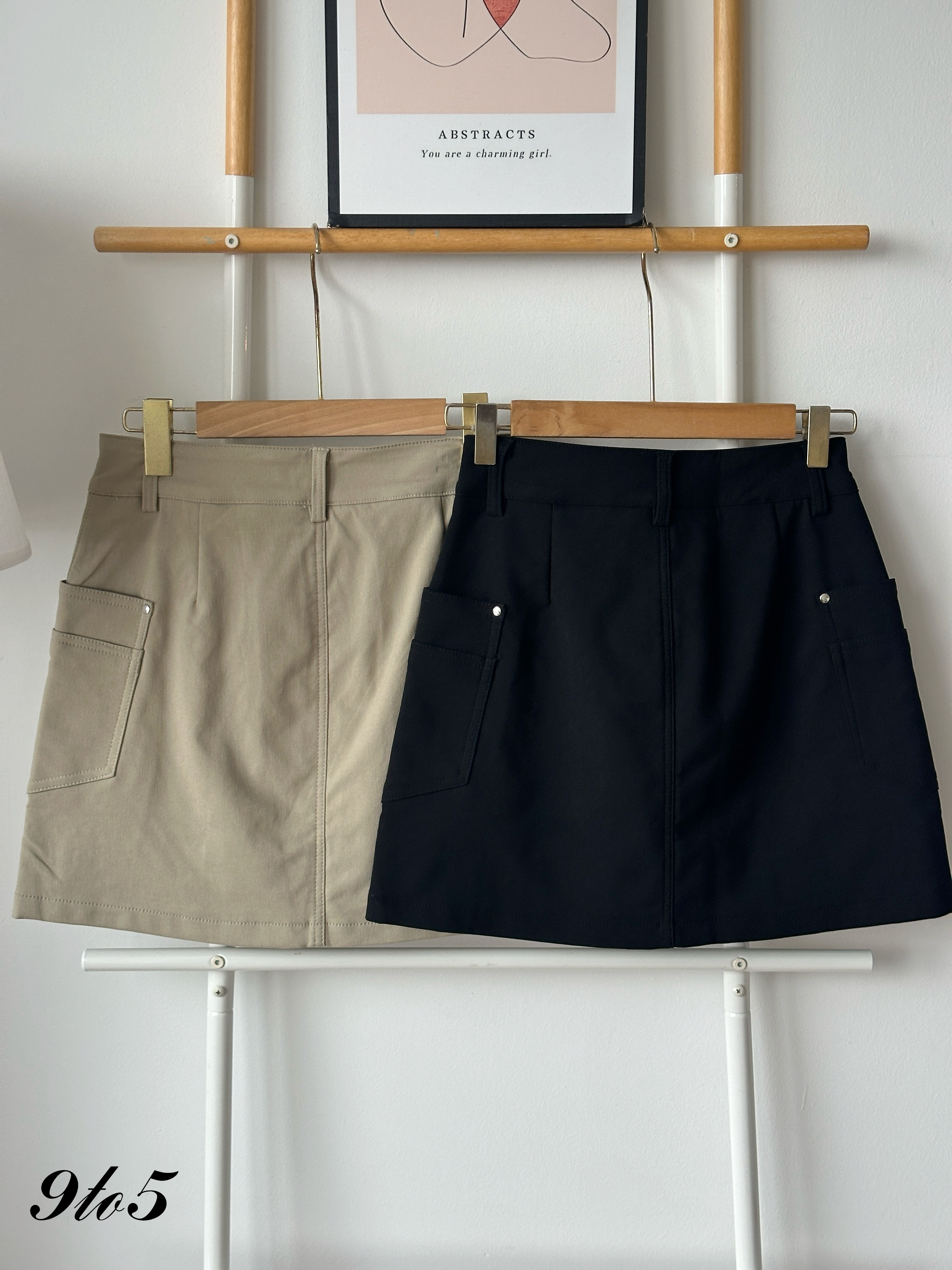 S1961 A Line Short Skirt - Black & Khaki