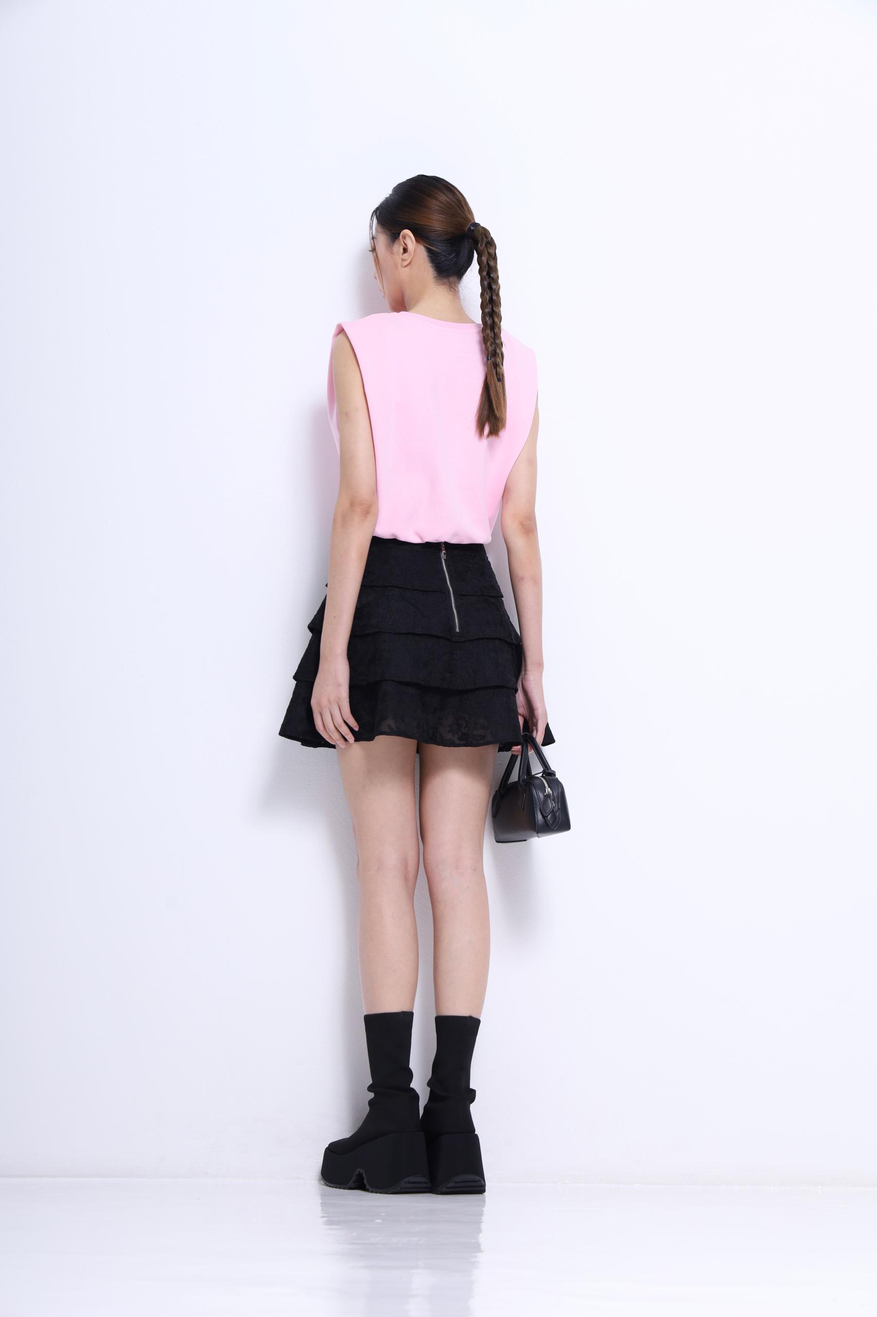 CS1407 TIERED WAVY LACE SKIRT