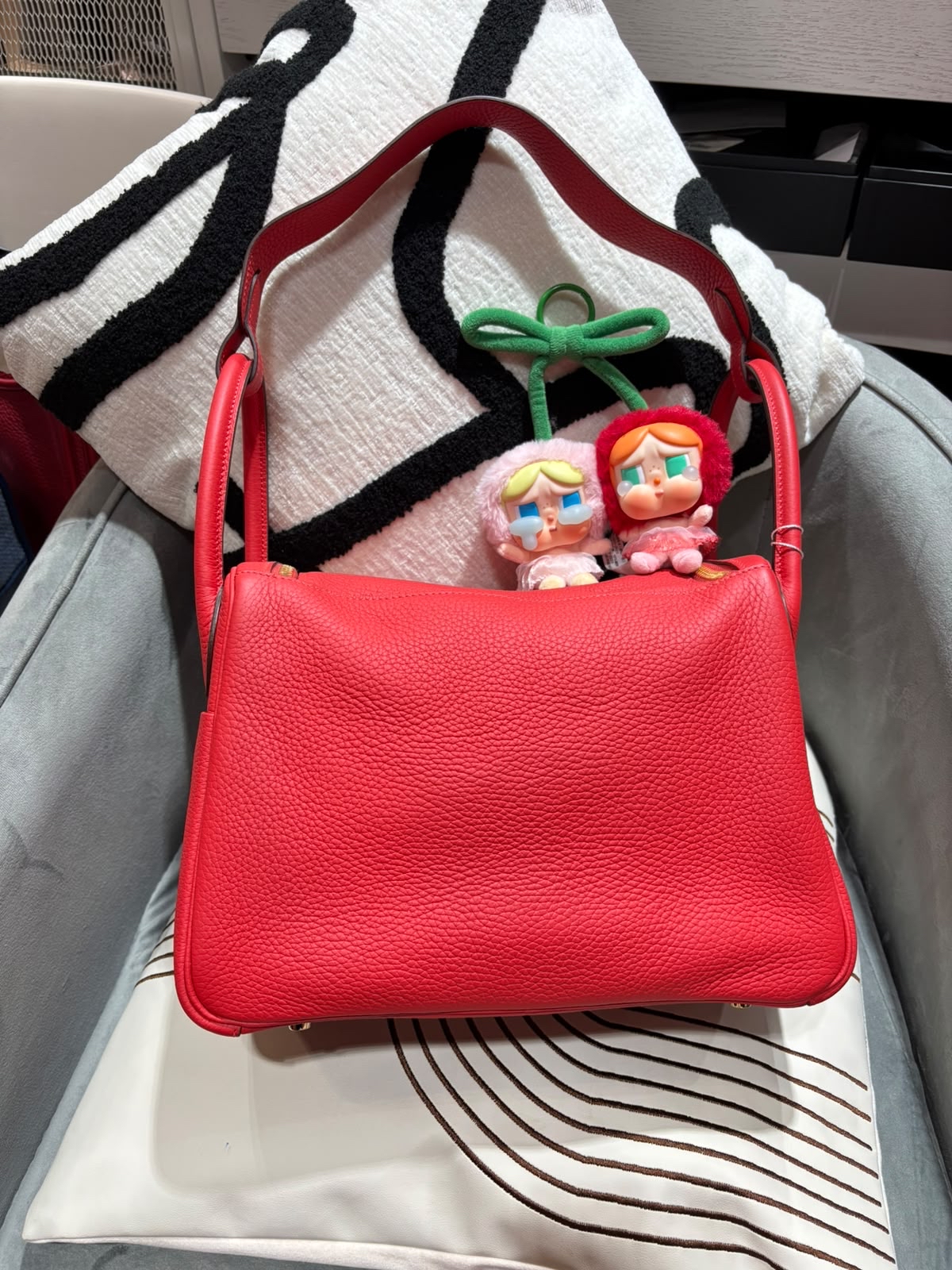 Hermes Lindy 30,SATMP X,心紅金扣 100%Authentic, 98%new ✅dust bag✅box