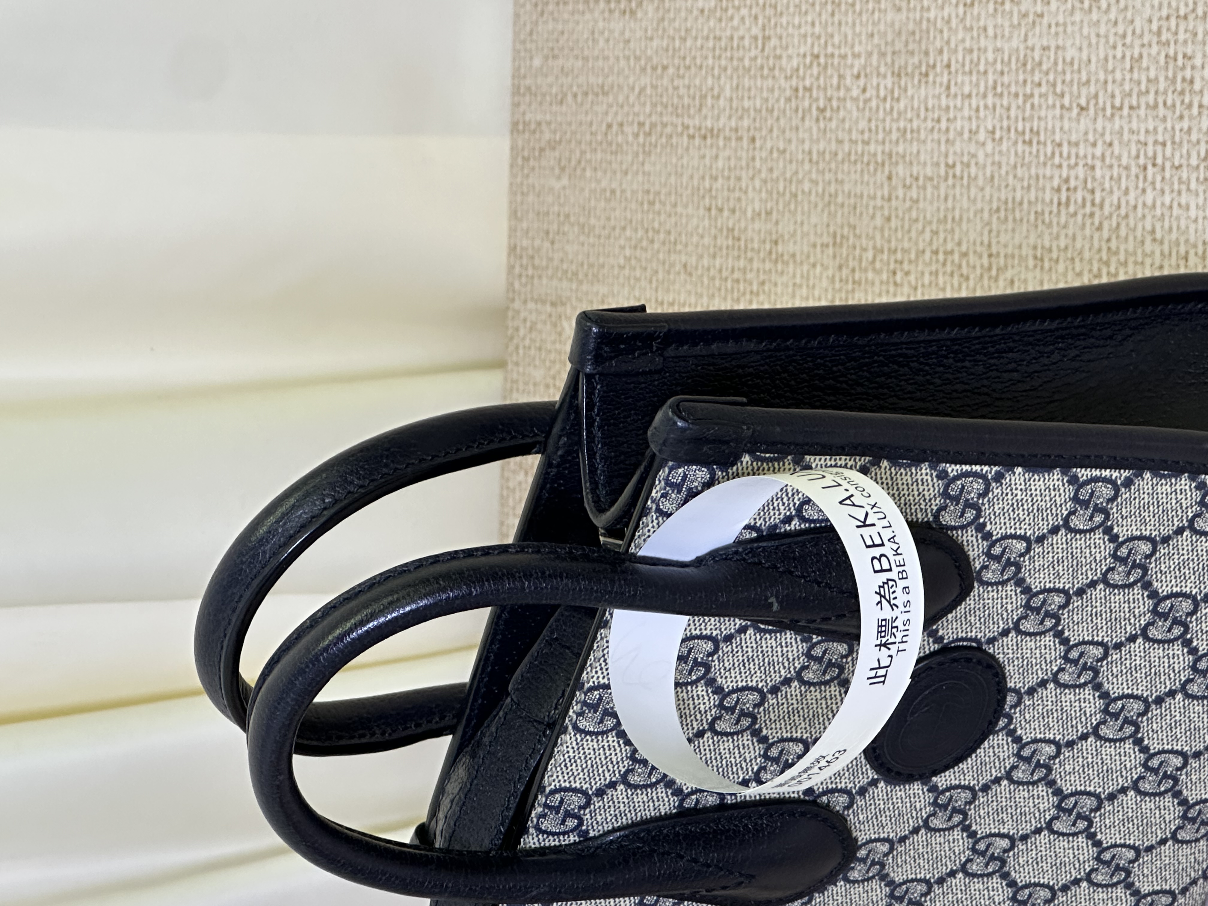 Pre owned Gucci Interlocking G Mini Tote / Product Code: 26031022