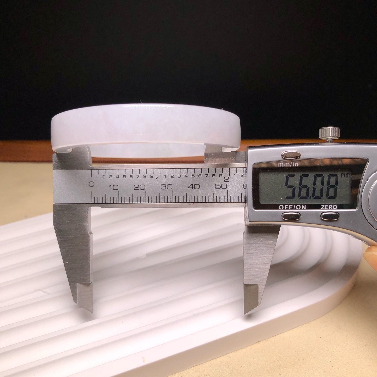 木那春彩方鐲56mm C06133