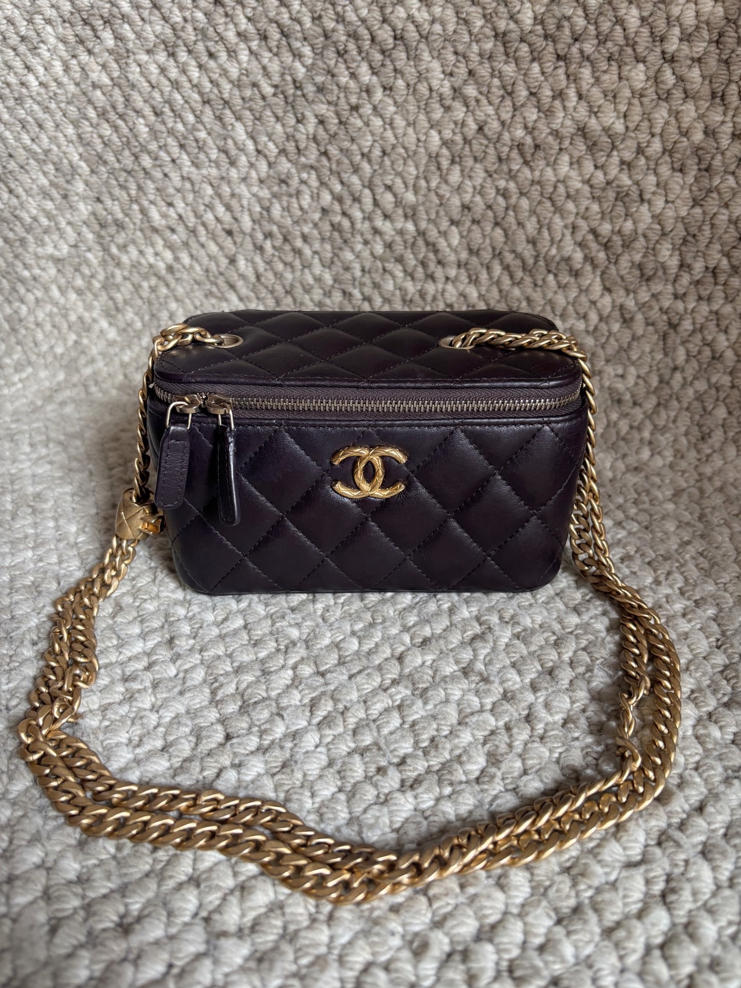 【預訂貨品】Chanel朱古力啡化妝包