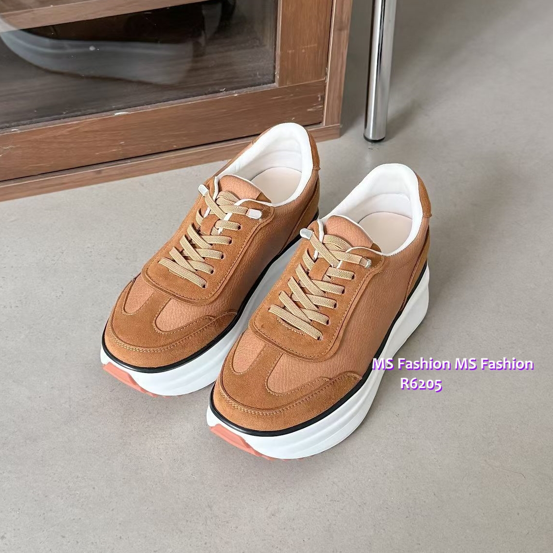 R6205 韓國🇰🇷真皮拼接Sneakers