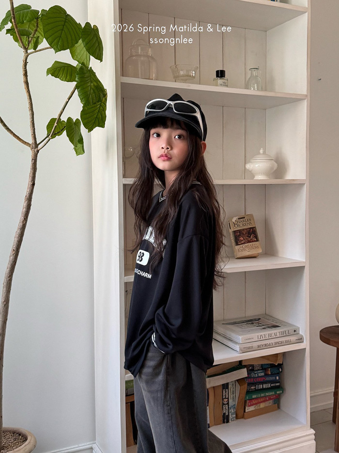 🇰🇷Matilda&Lee tee