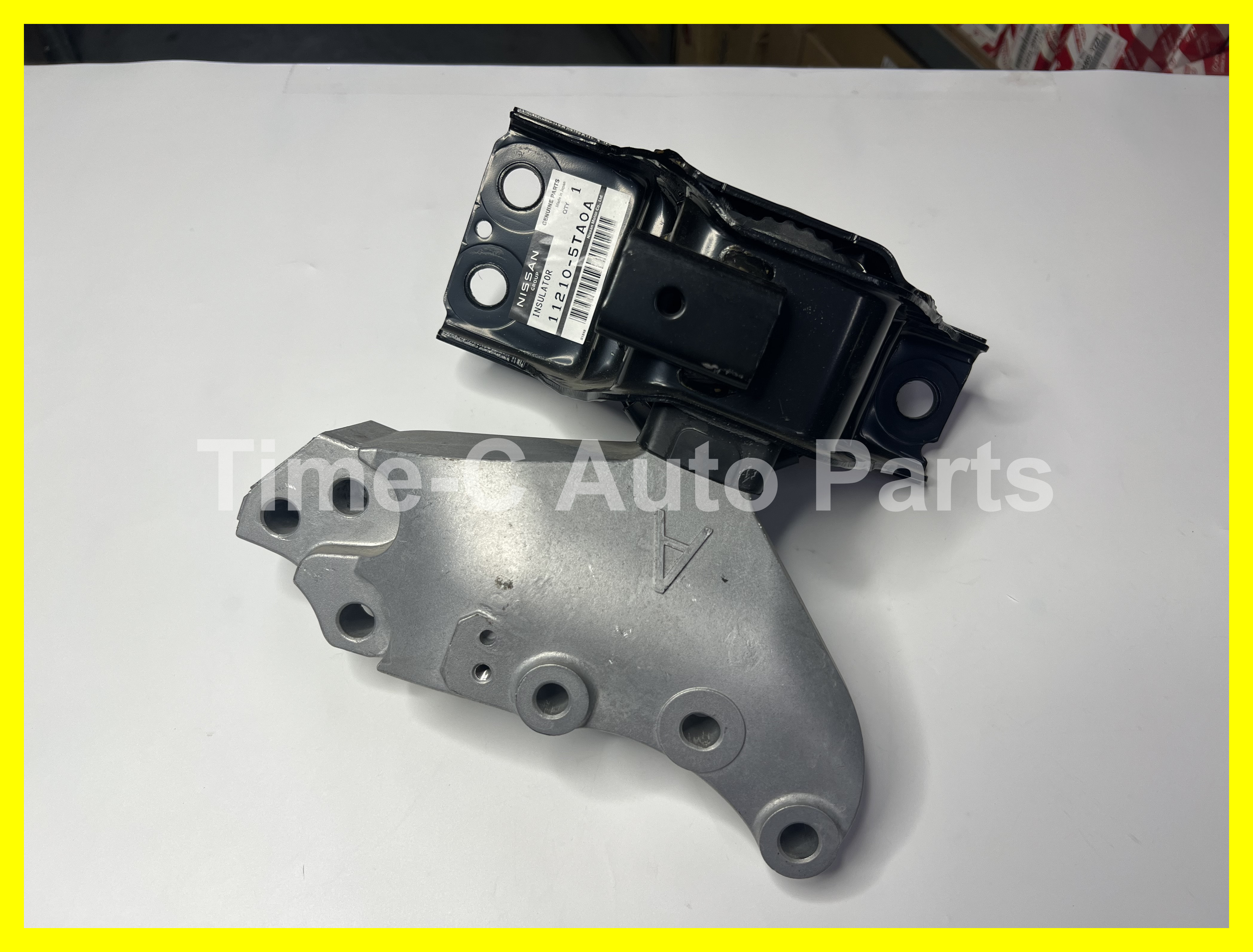 右機器膠 11210-5TA0A - Nissan Serena