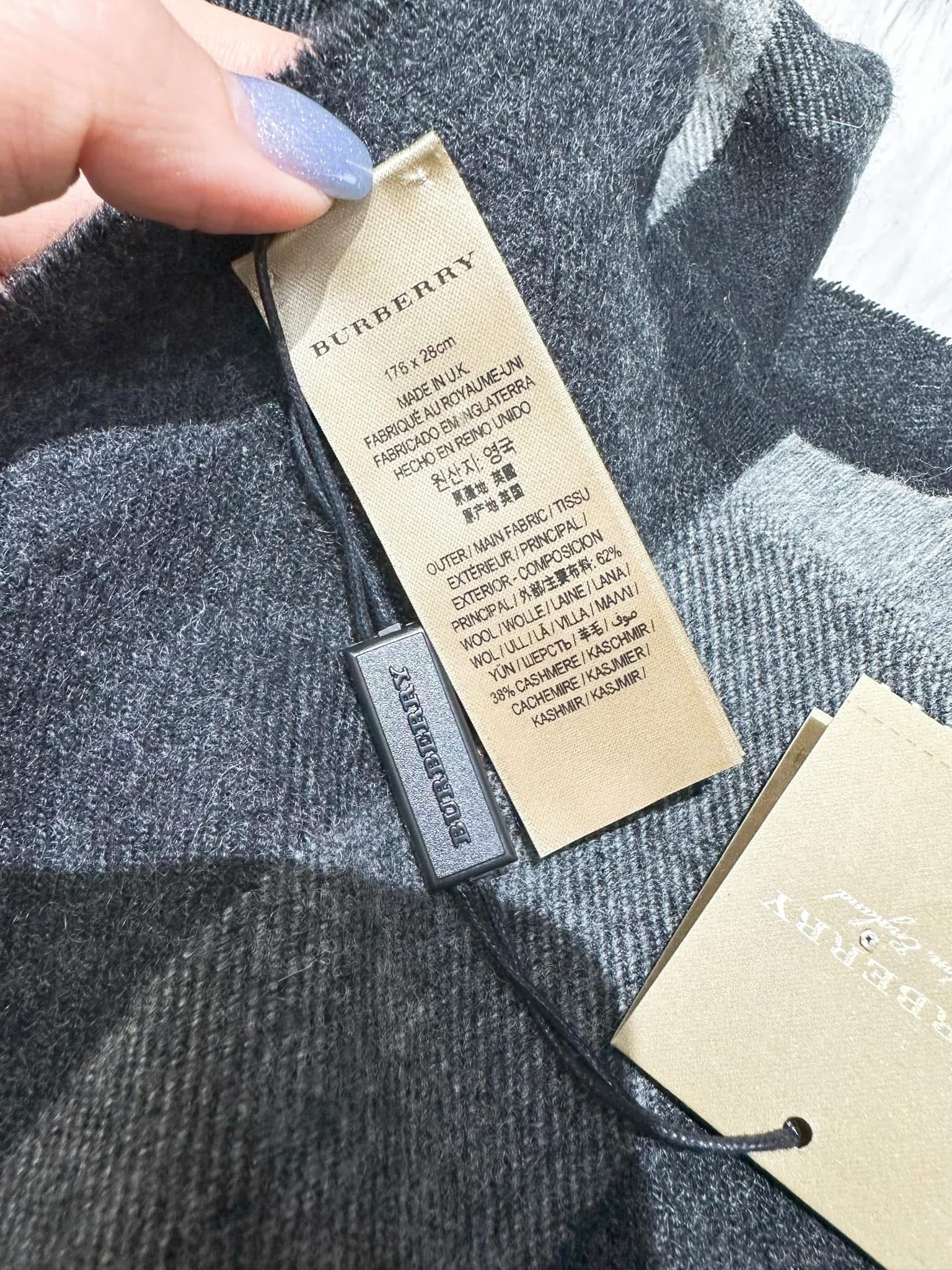 Burberry scarf wool/cashmere/check/blk