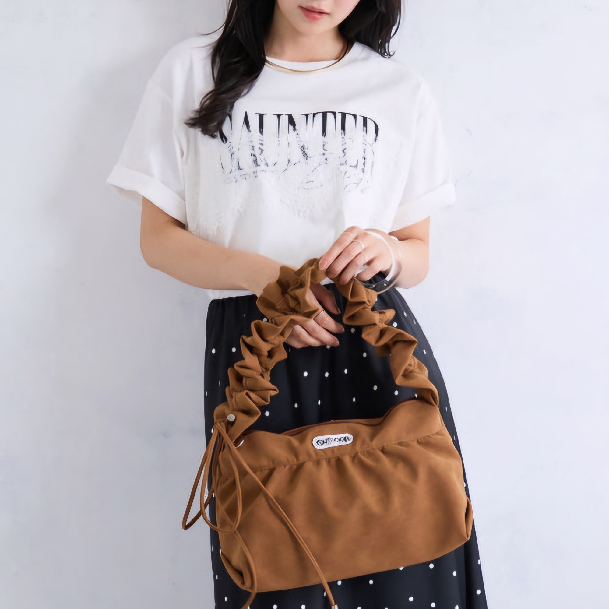 【✨️日本🇯🇵 OUTDOOR x VIS collection 獨家麂皮絨與仿皮荷葉邊單肩包✨️】 【共4色 | 啡色/米色/粉紅色/黑色】