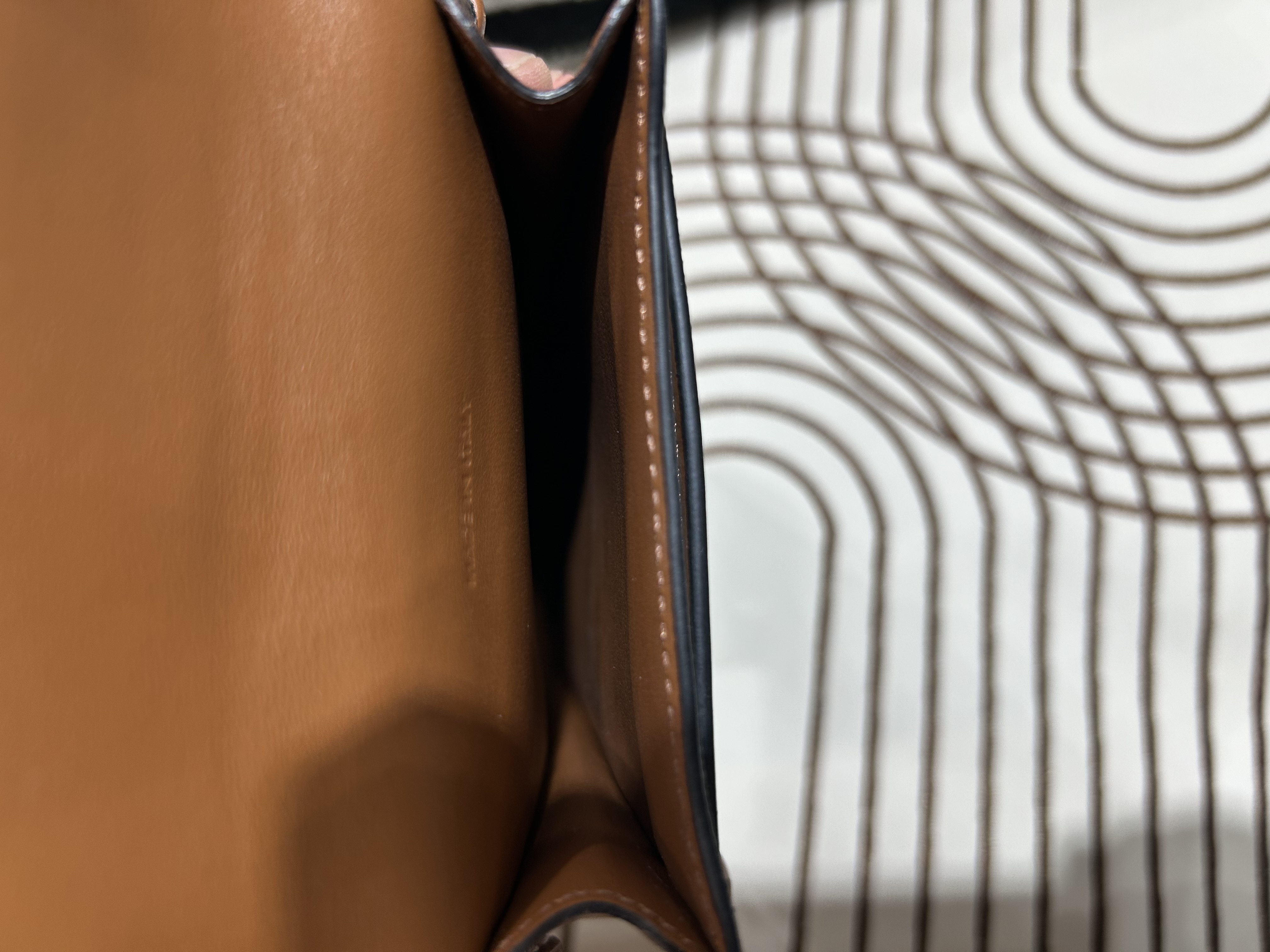Celine triomphe Phone Crossbody Bag 100%Authentic, 95%new 