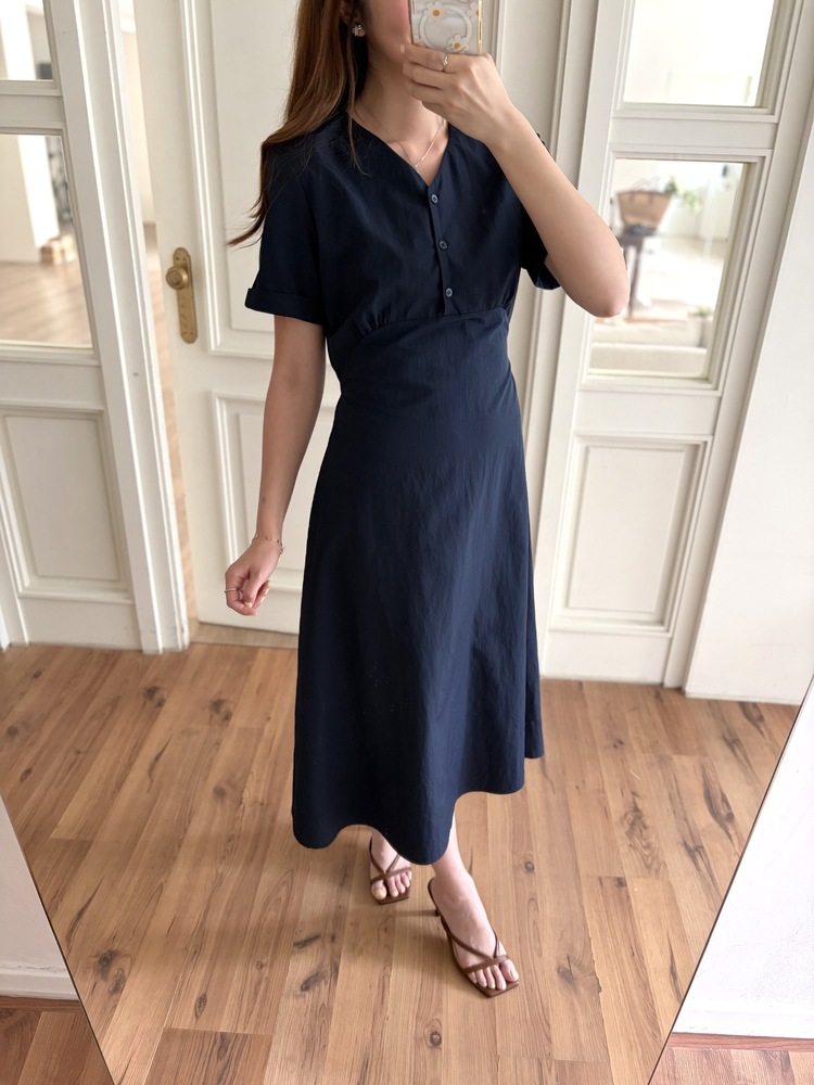 Evie Front Button Dress (Navy)