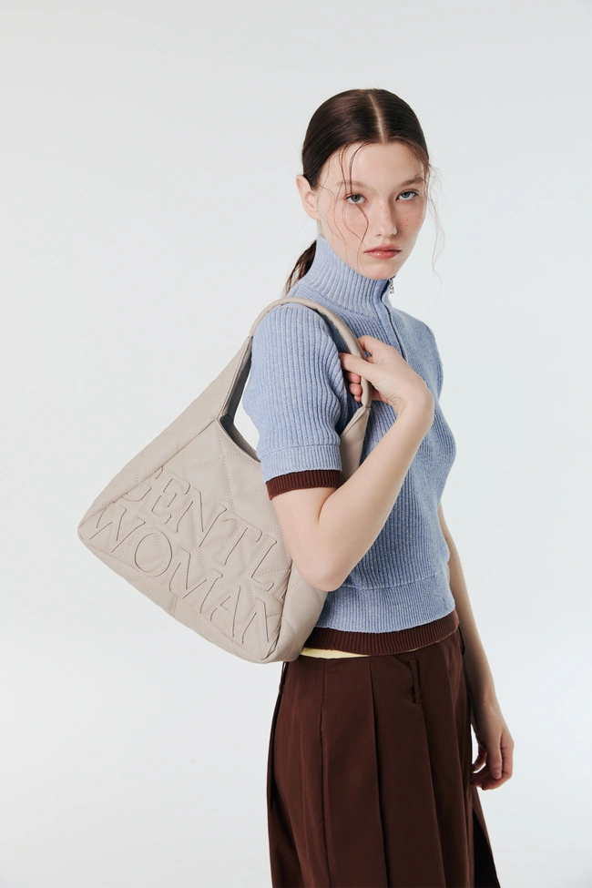 🇹🇭GENTLEWOMAM - 格紋三角HOBO袋代購