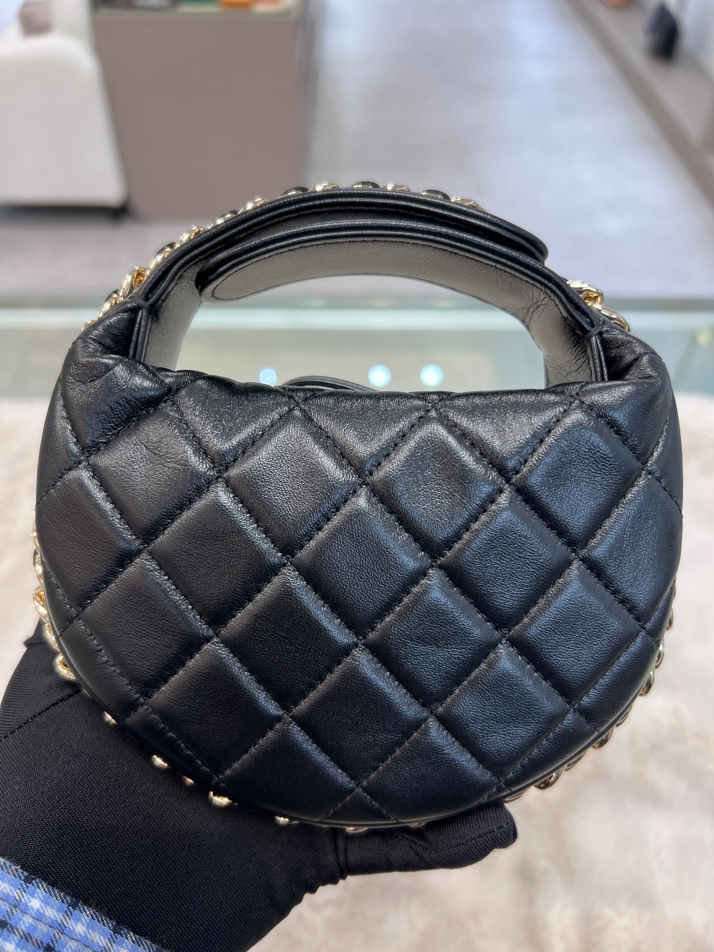 【預訂貨品】晶片款  Chanel 23C黑金迷你Pouch