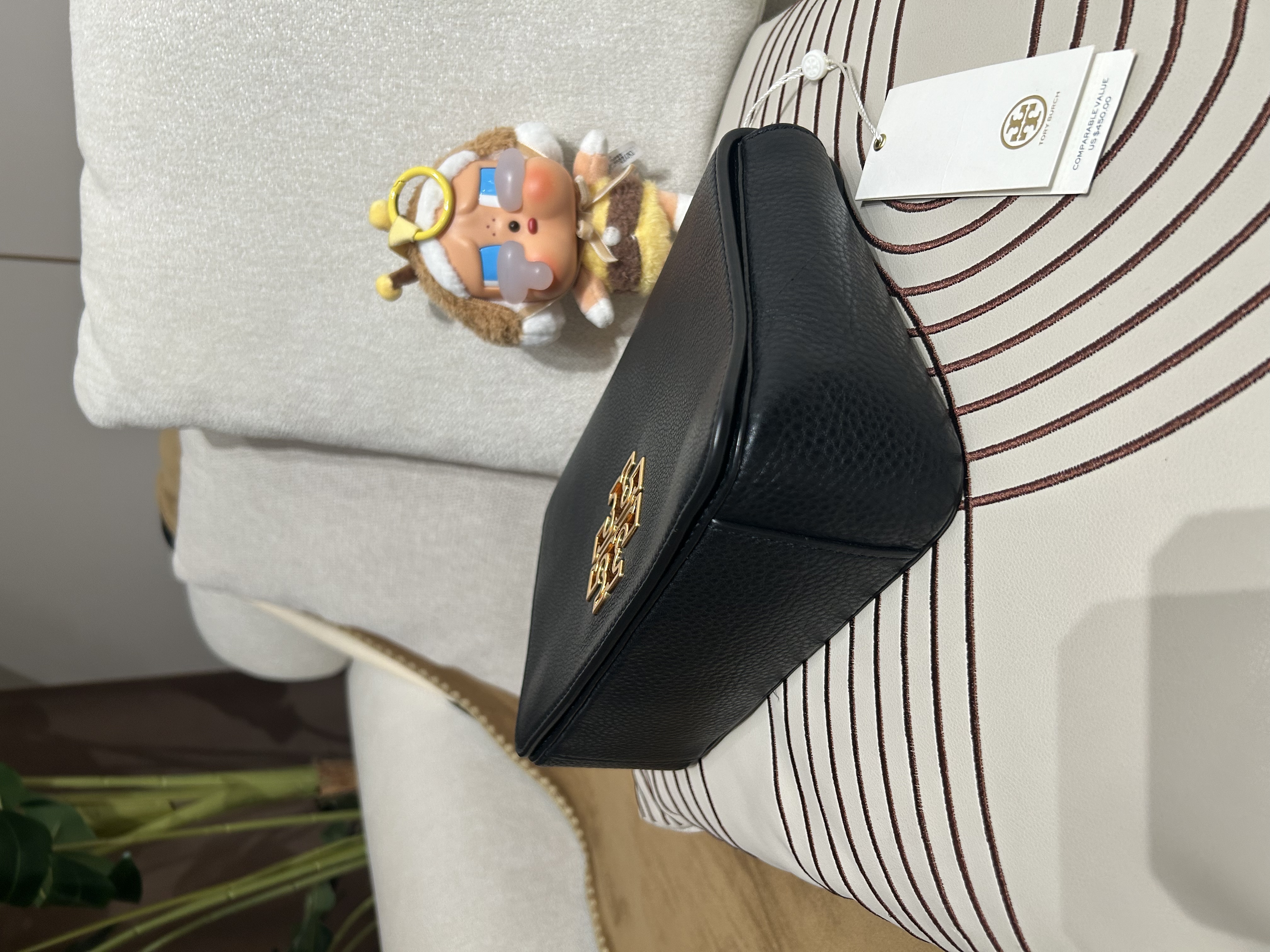 Tory bruch flap bag calfskin  100%Authentic,99%new✅dust bag 