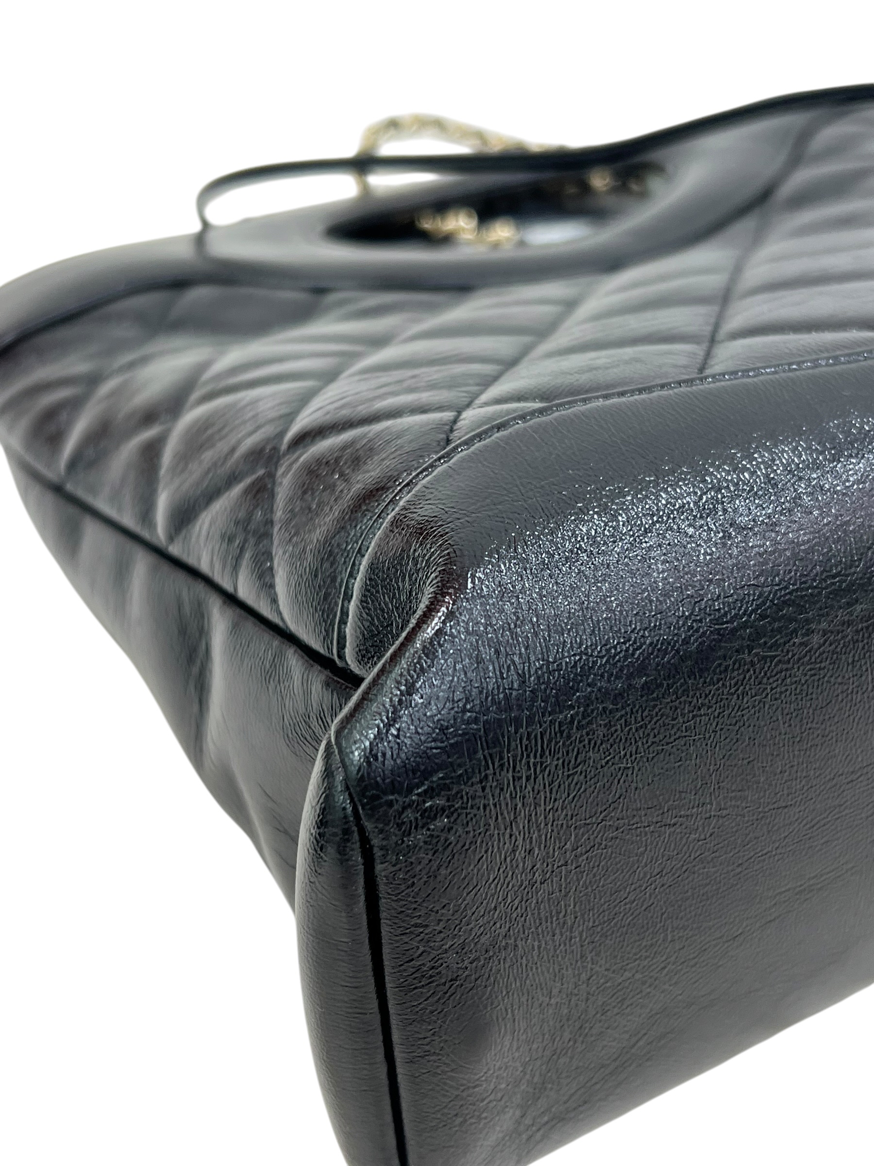 Pre-Owned CHANEL 31 bag / Product Code: 070857