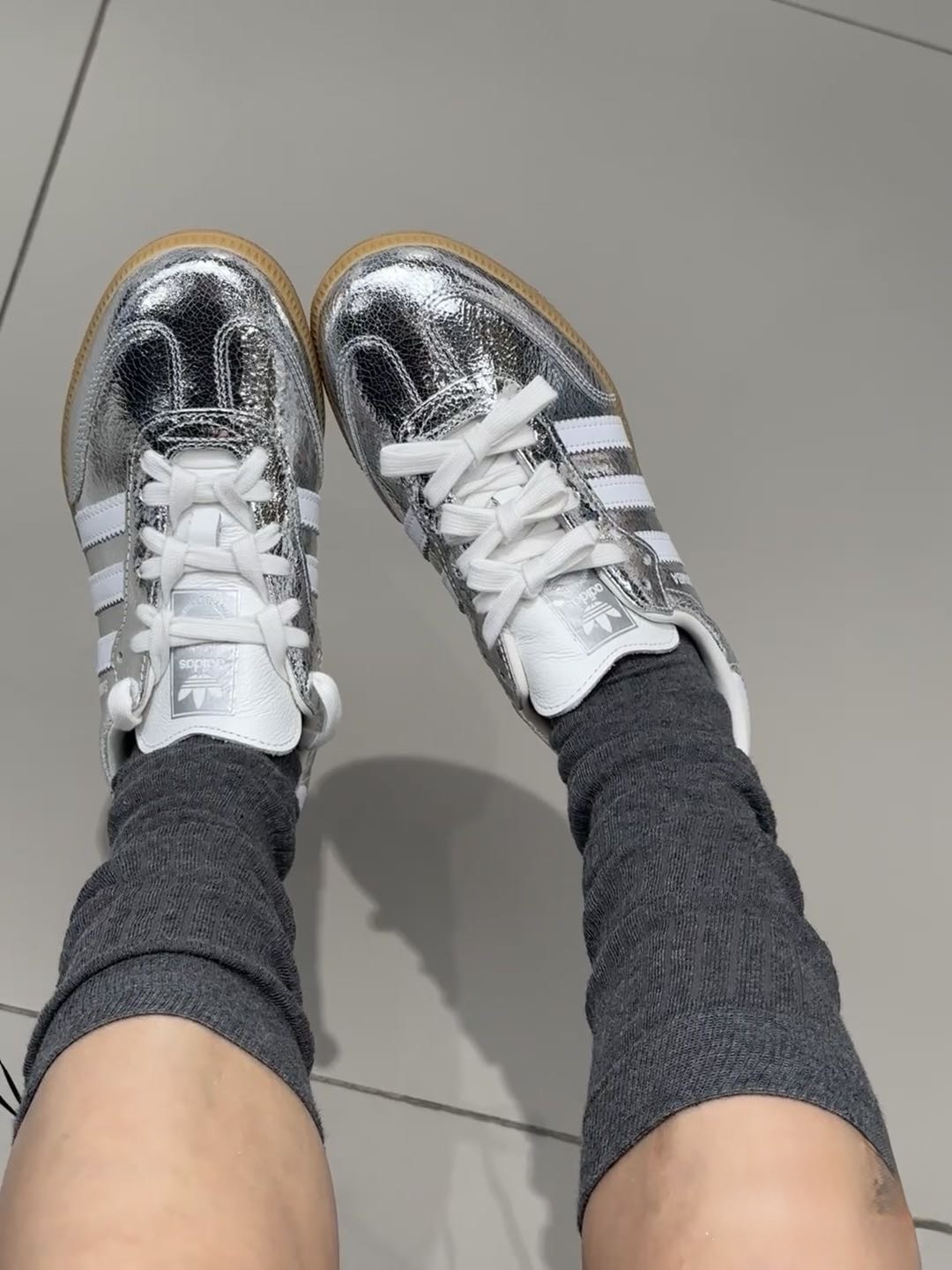 0711 AD 成人款鞋