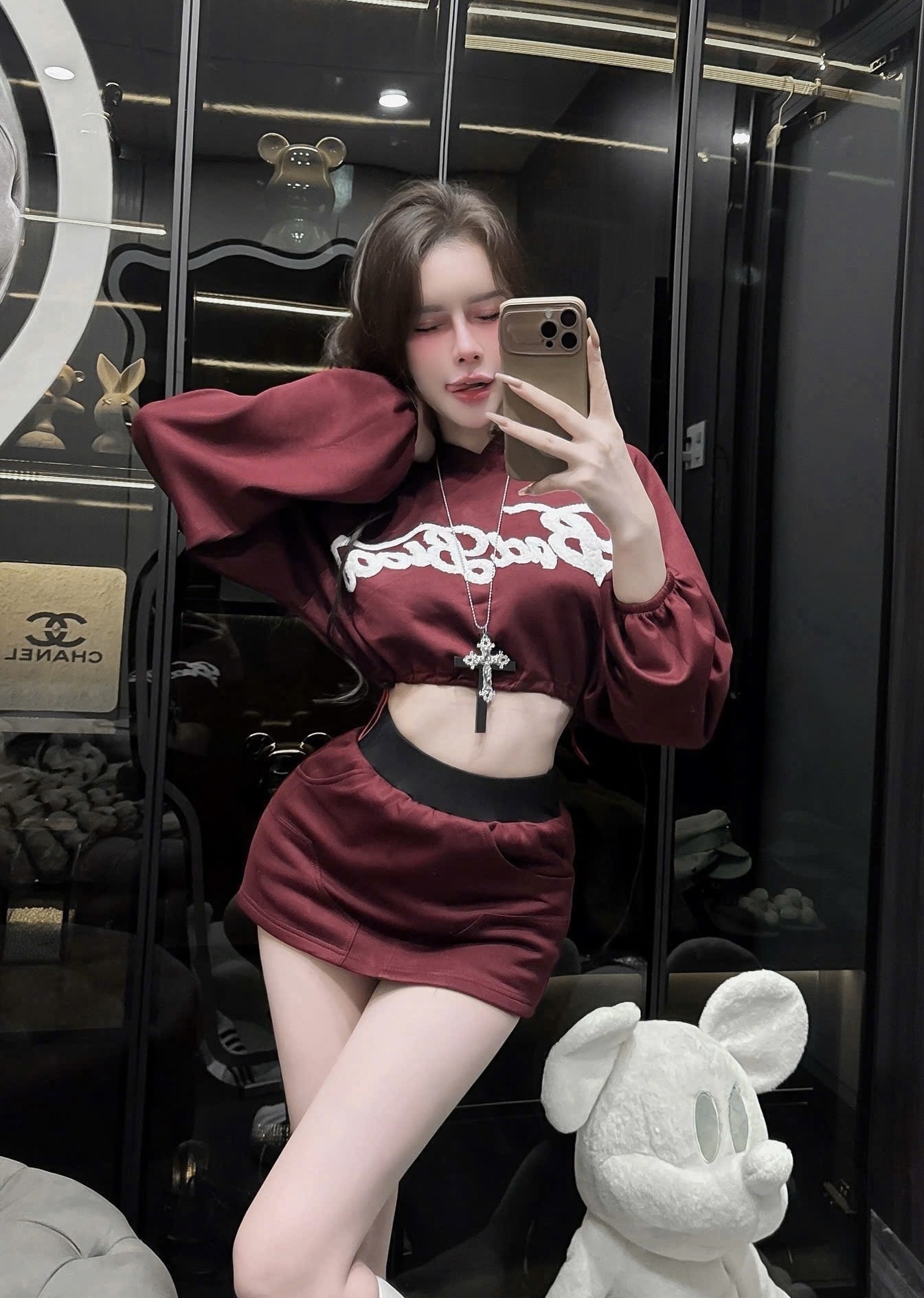 連帽衫长袖上衣+高腰短裙两件套