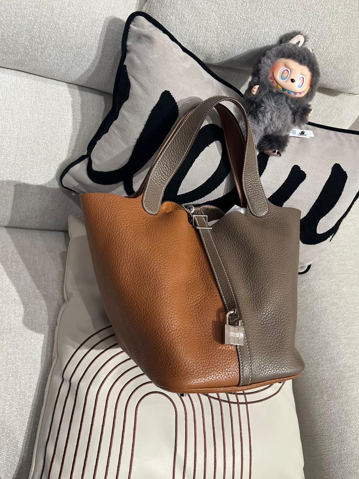 Hermes Picotin 22 Stamp [P] Duo Etoupe / Gold 100%Authentic, 95%New ✅Key Lock✅Dust bag 