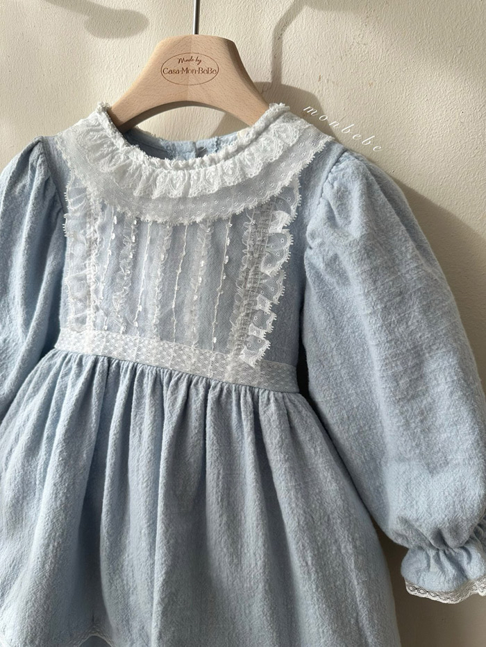 🇰🇷Monbebe one piece