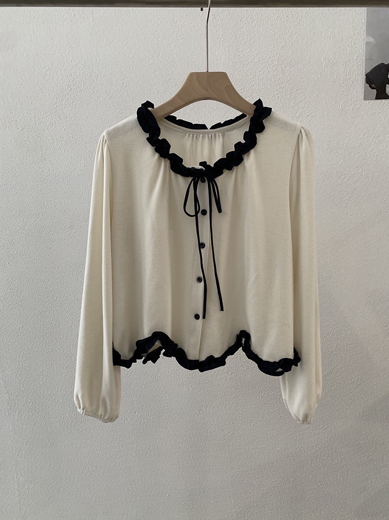 温柔风木耳边不规则波浪蝴蝶结上衣
