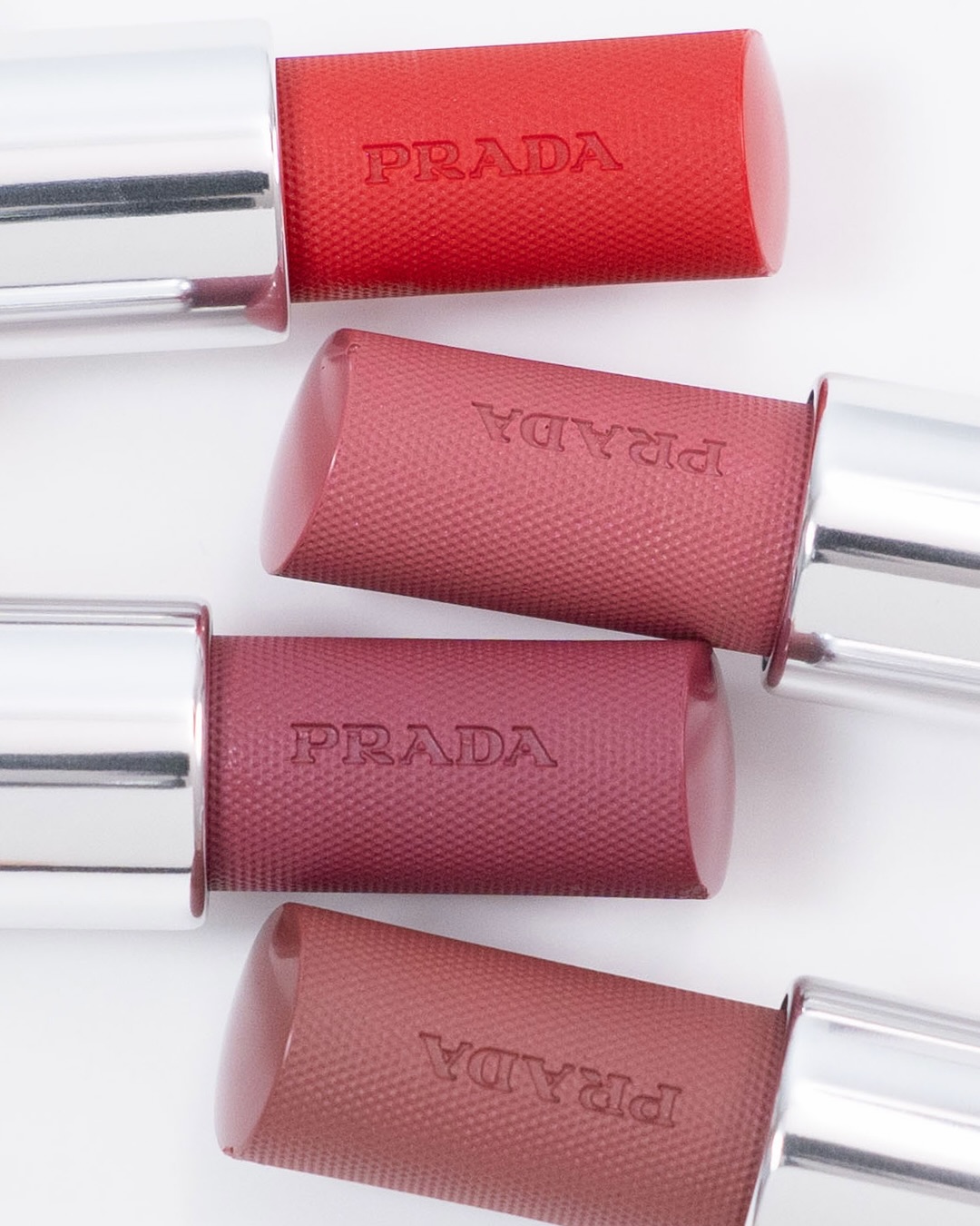 🎀新色🆕 Prada 潤唇膏 透光唇膏 U021 U022 U023 U024 #U018 #U019 #U020