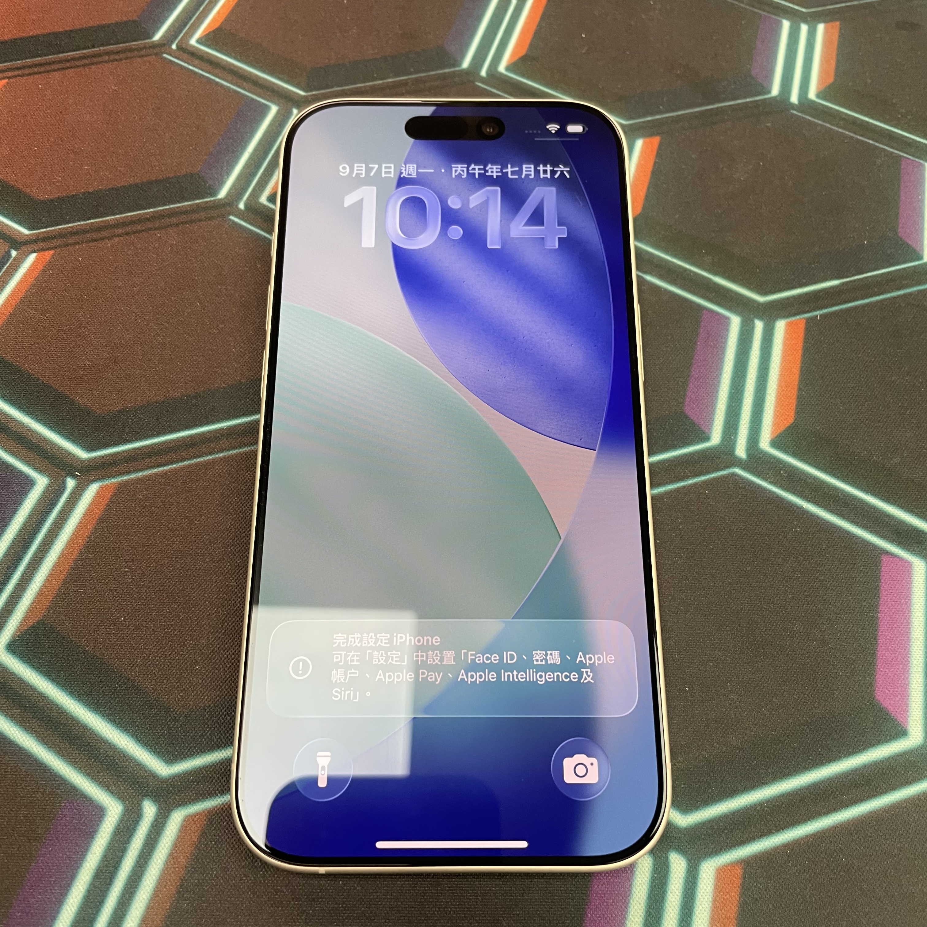 *7834 17 完美機 512GB 電100 白色 white