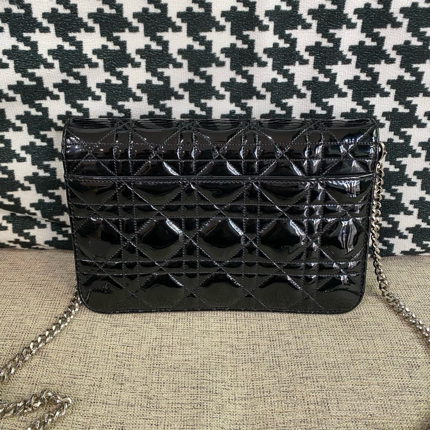 【預訂貨品】Dior黑色漆皮woc 