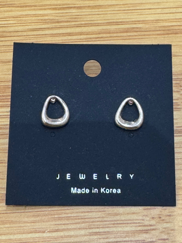 Ocr Dumpling Shape Vintage Stud Earrings