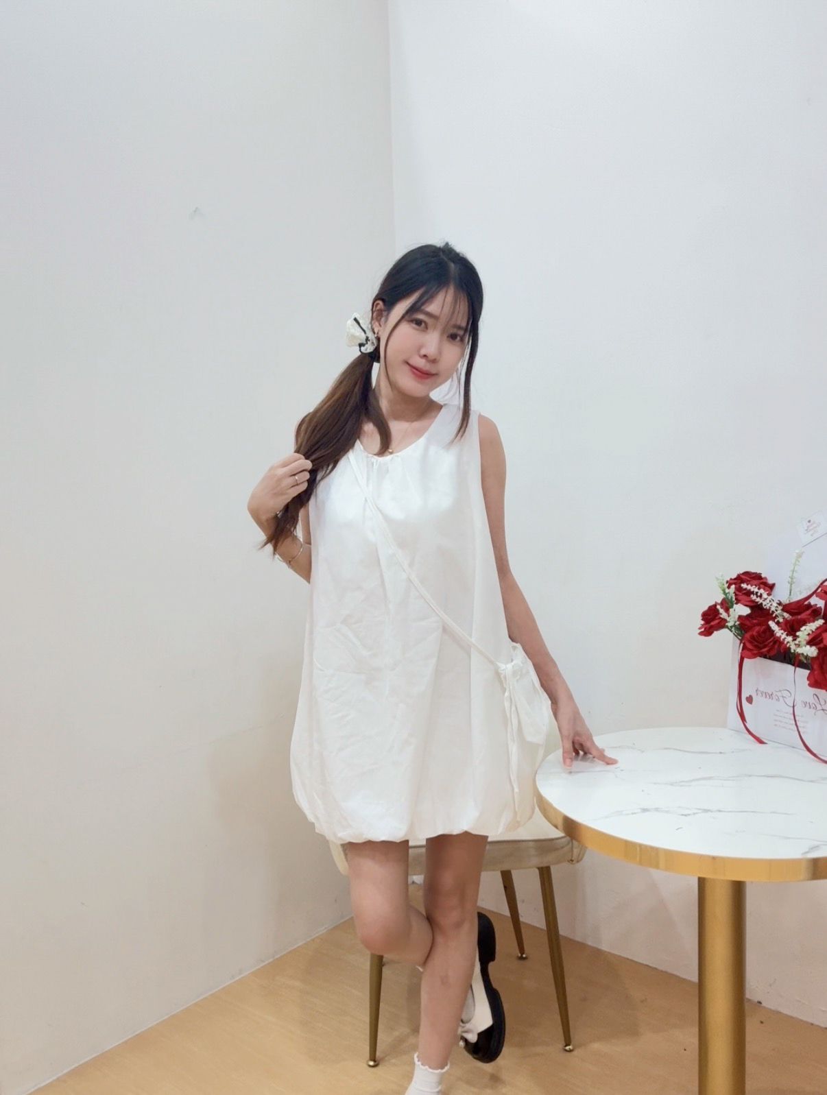 韩系减龄无袖背心花苞连身裙 R3018