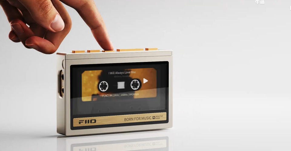 新增黑色 ~ 「芯」基準，新典範 ~ FiiO M21