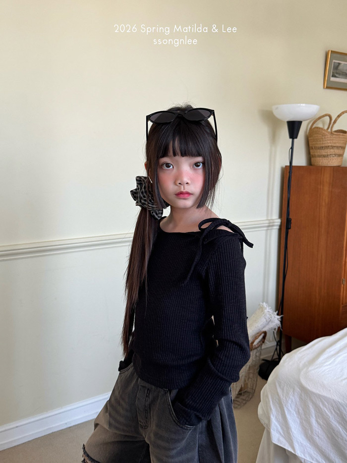 🇰🇷Matilda&Lee tee