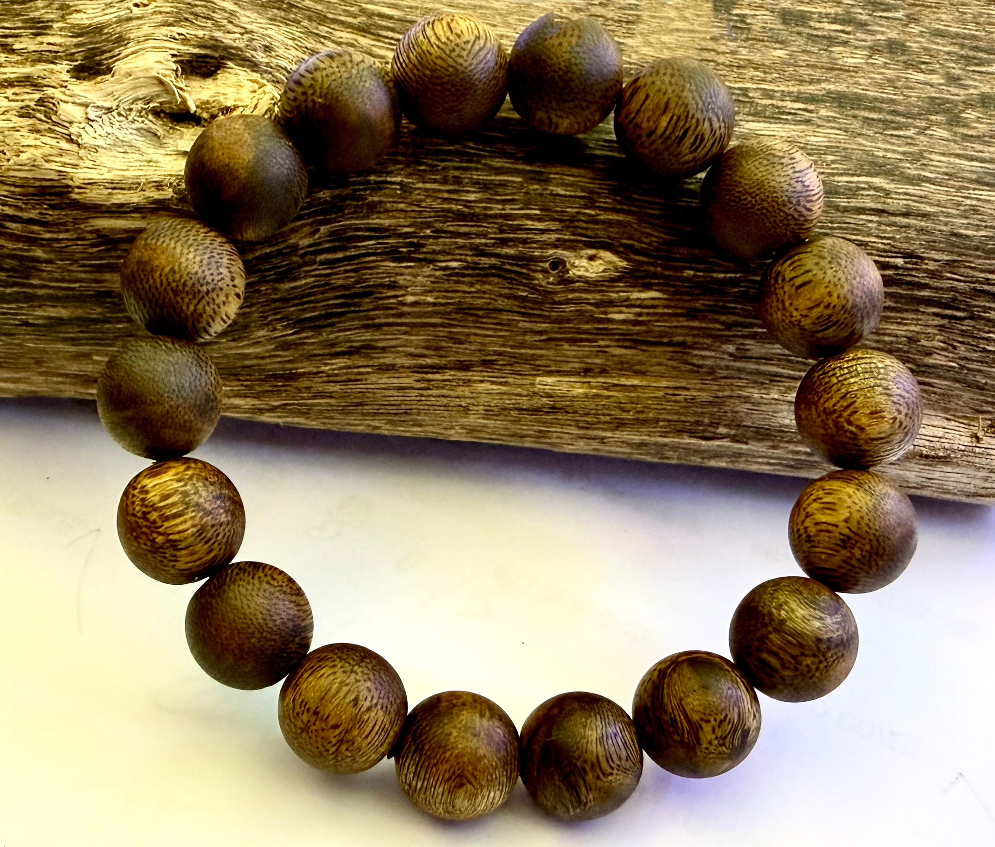 沉香木手串 -12mm單圈13克-(現階只限香港地區發售)