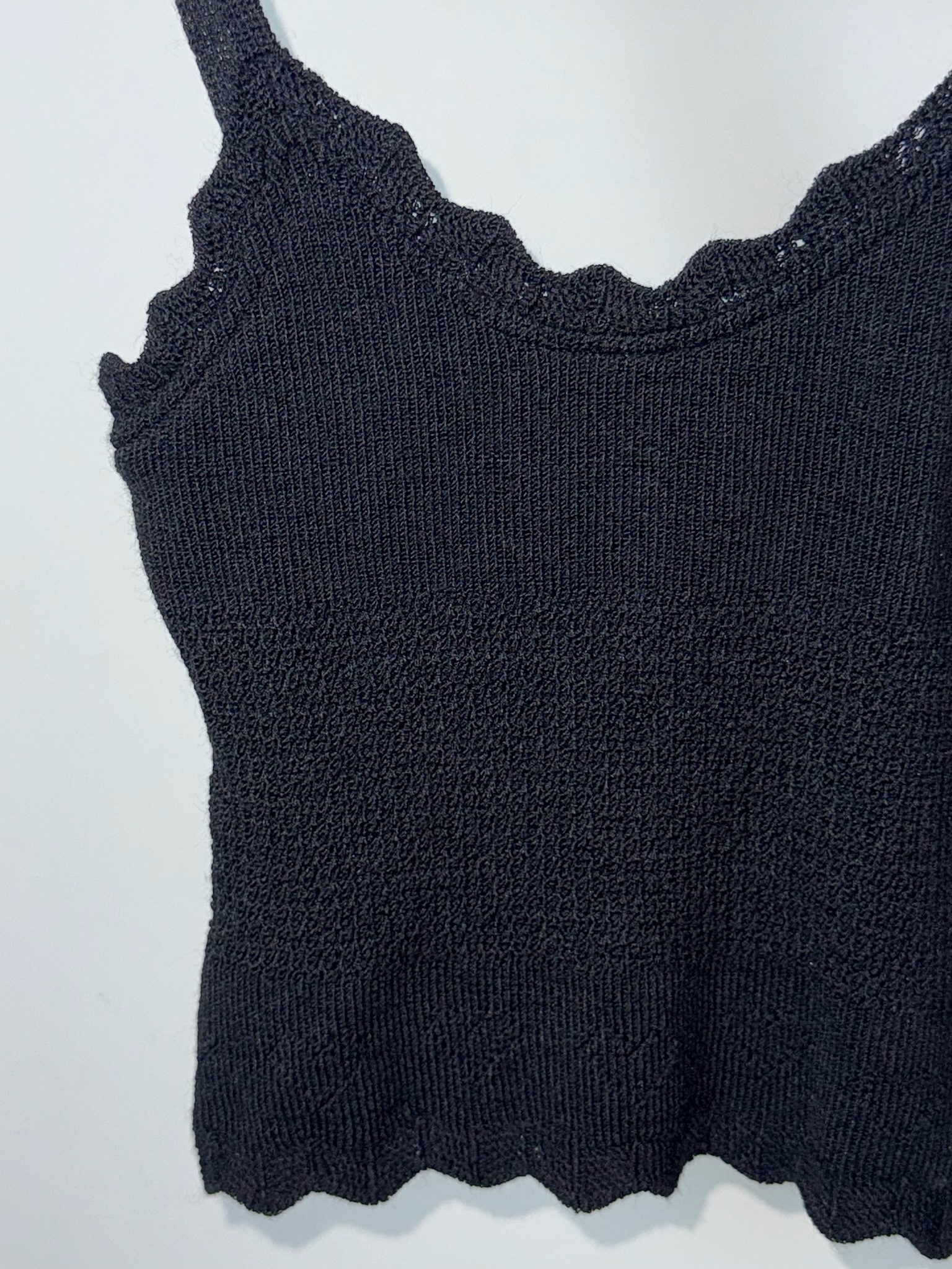 Coquette Black Sweetheart Neck Ribbed Cami