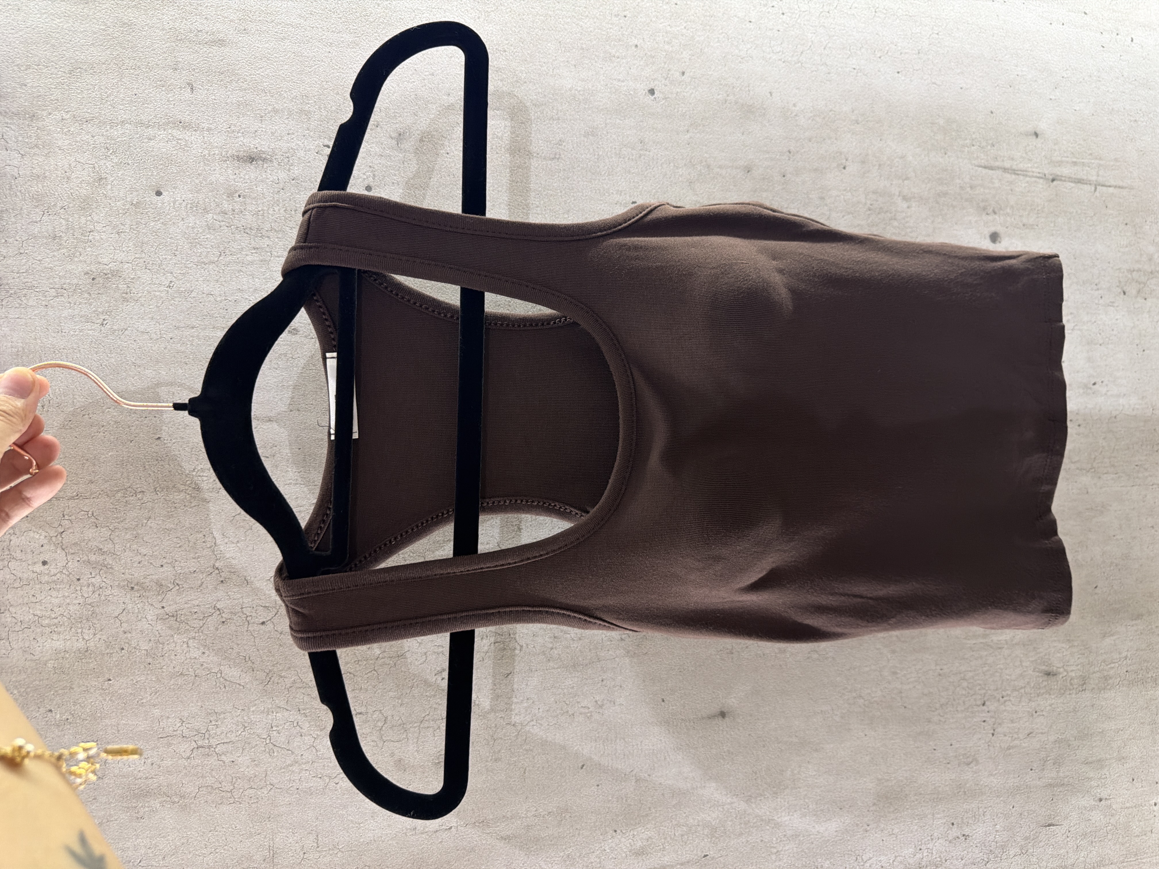 美拉德甜辣风性感露背外穿带胸垫吊带背心女