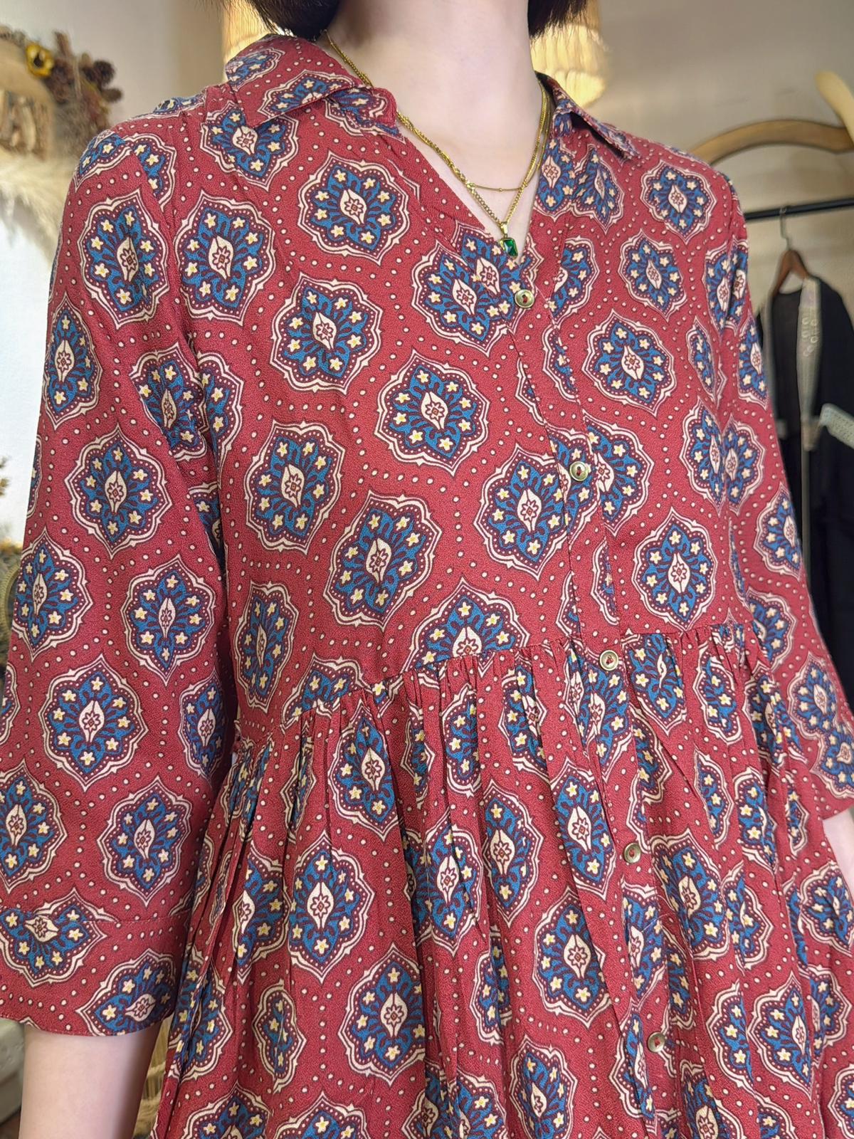 2198 Brick Red with Tile Floral Middle Sleeve OP 45"