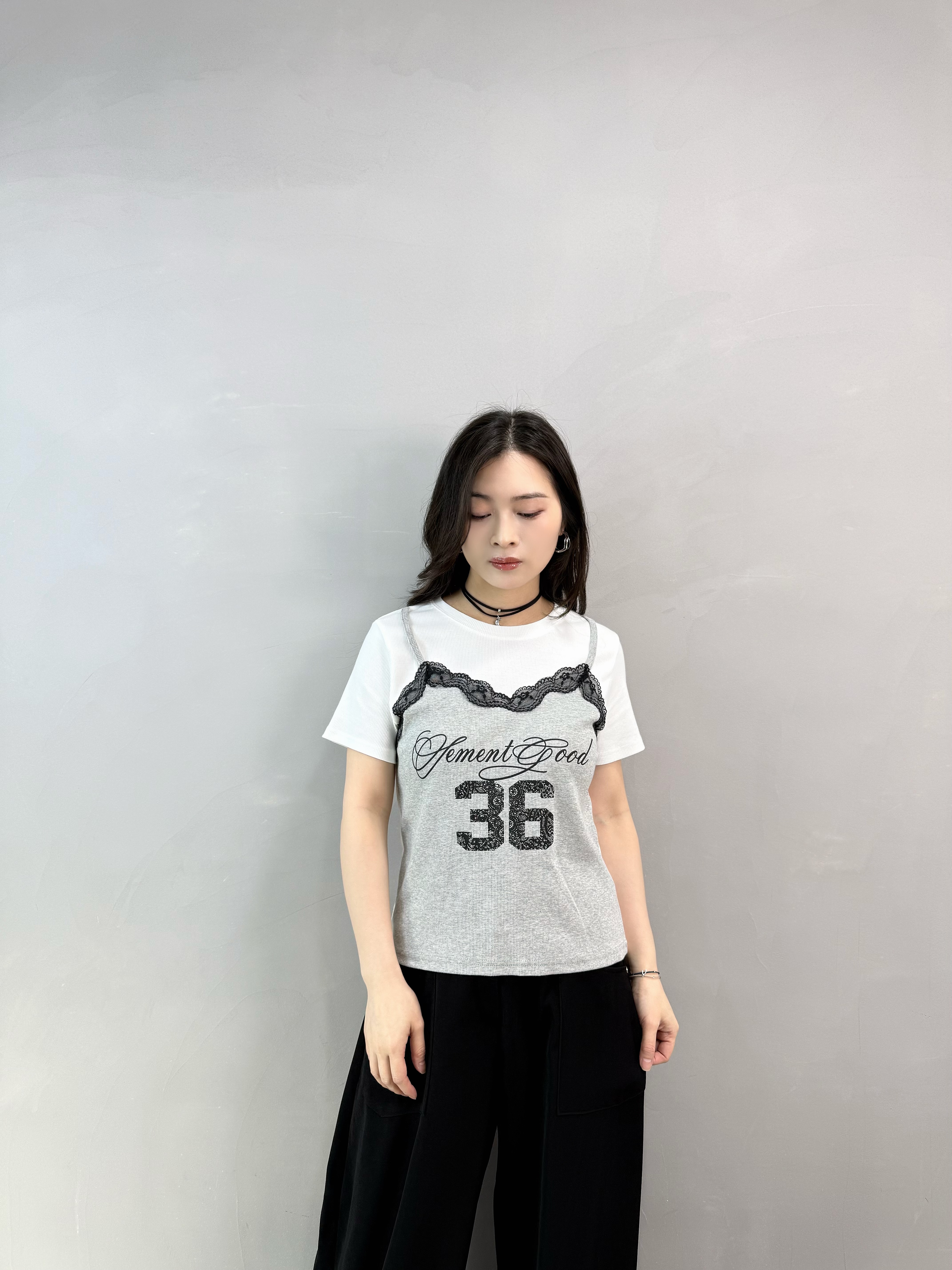 L82 假兩件Lace數字Tee