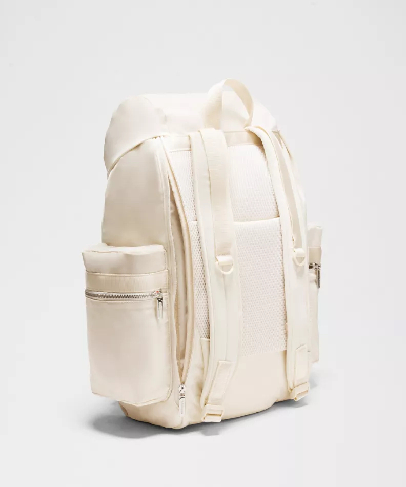 Lululemon Wunderlust Backpack 25L