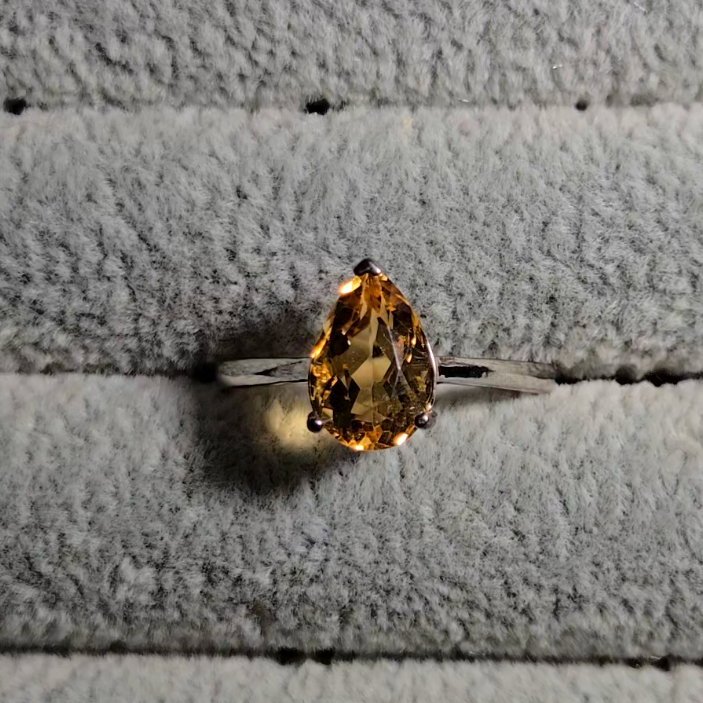 Gem-grade citrine ring in adjustable sterling silver - CT177