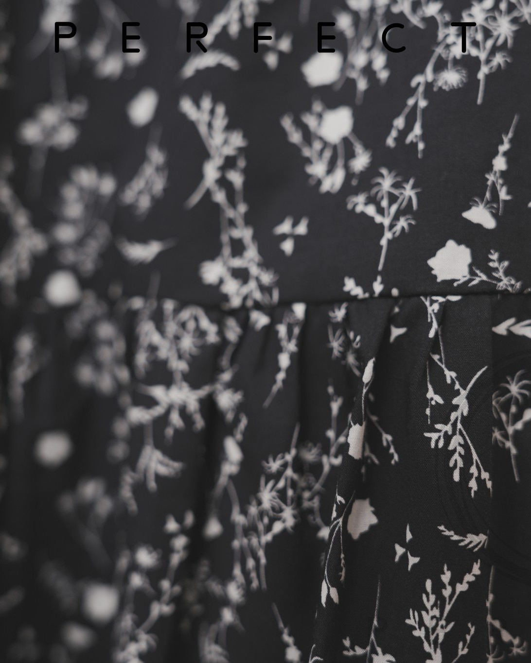 S0017_A字文青印花蛋糕裙（顯瘦黑色）