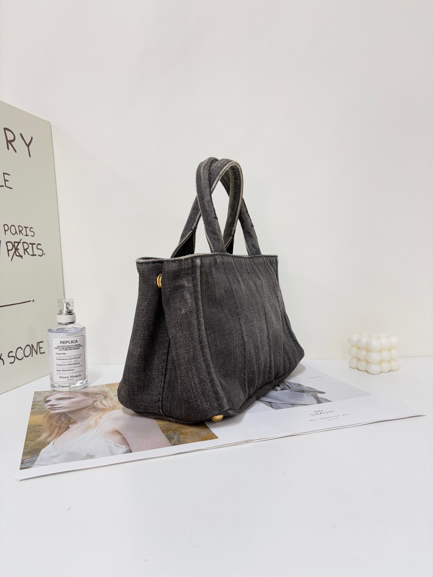 【預訂貨品】Prada黑色牛仔沙灘包