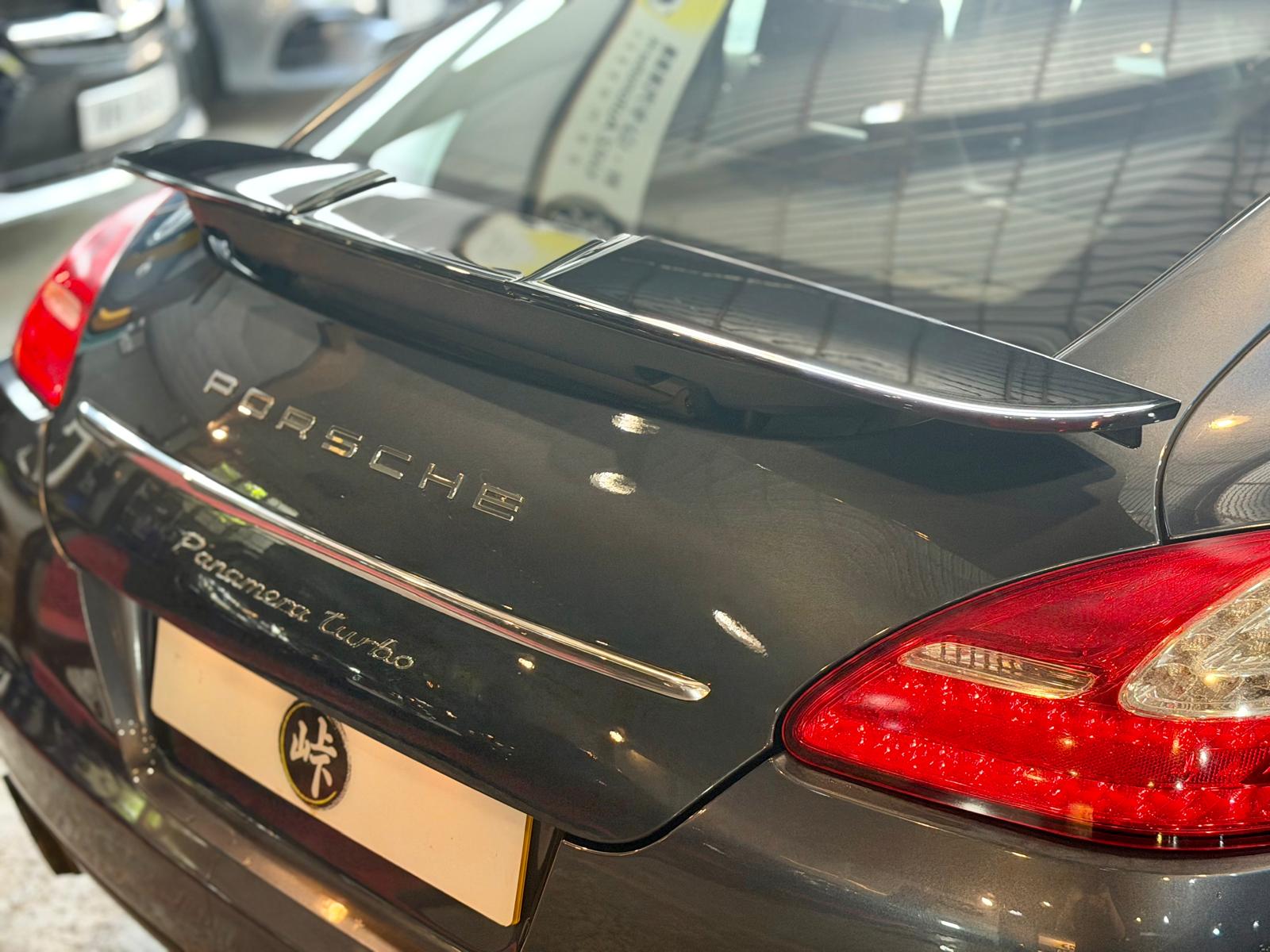 Porsche Panamera Turbo 2009