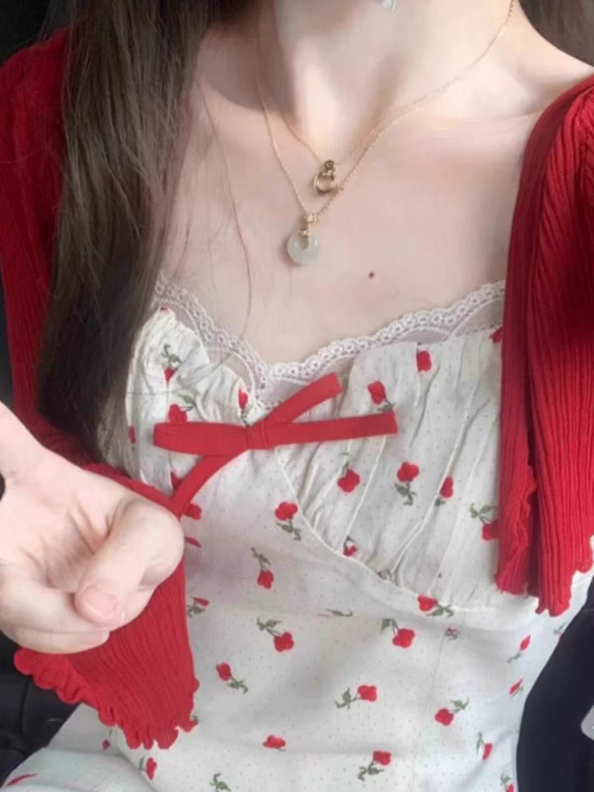 ST225纯欲碎花裙