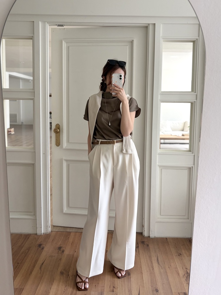 Timeless Pleated Flow Pants (Ivory)