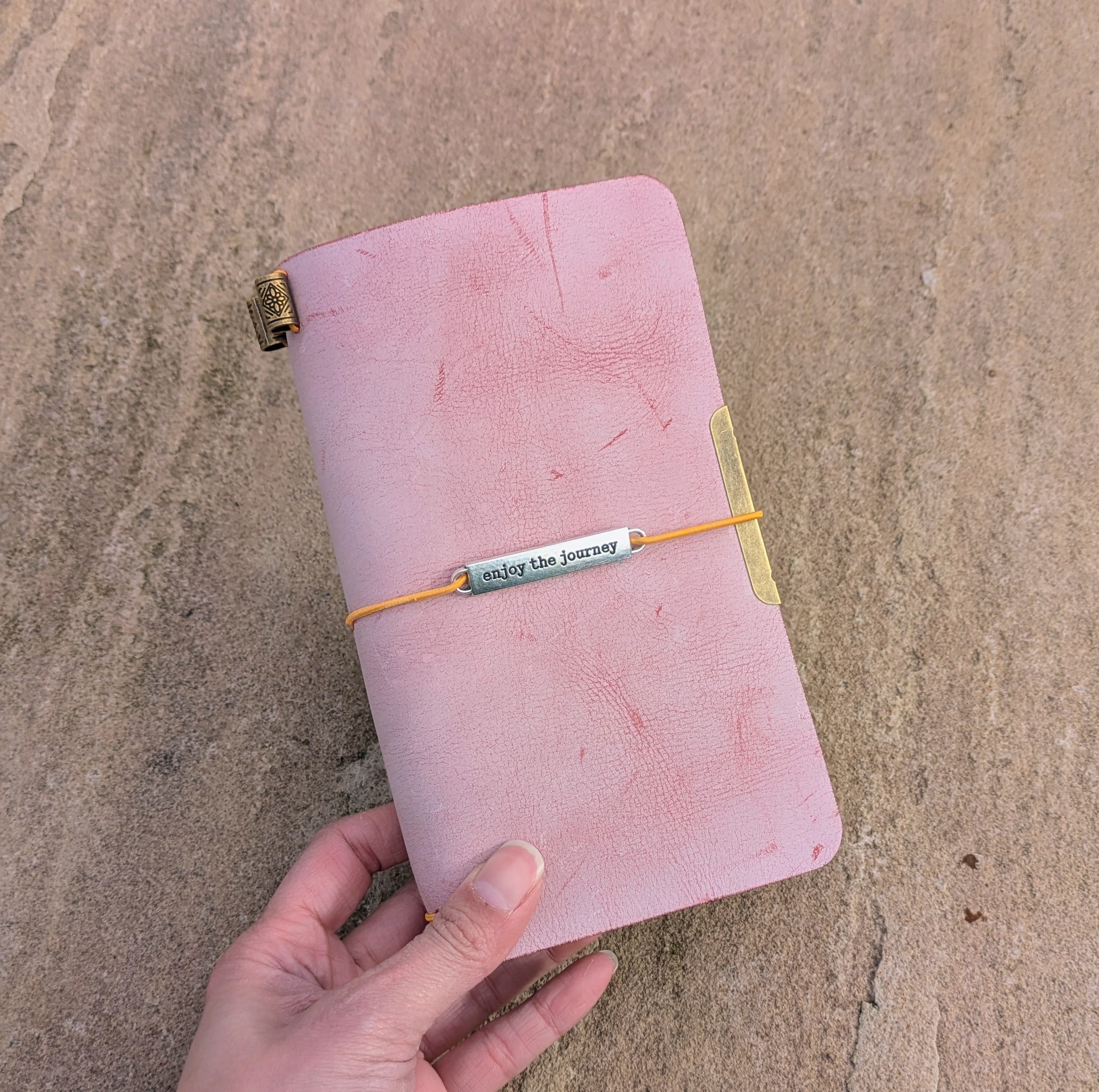 Fog-waxed pink Handy double-sided Leather Journal with 2023 Winter Design
