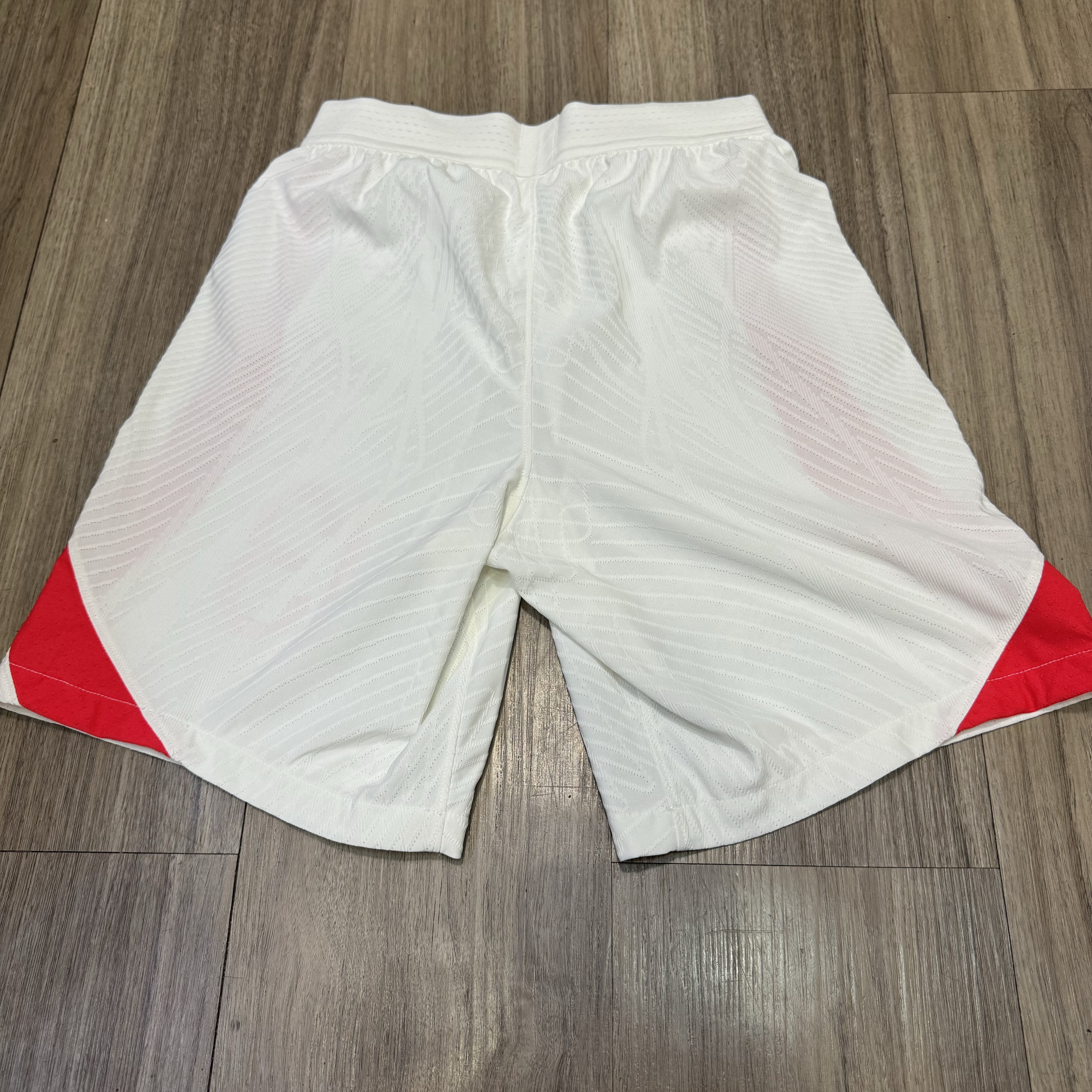 Hong Kong player issued away set #13