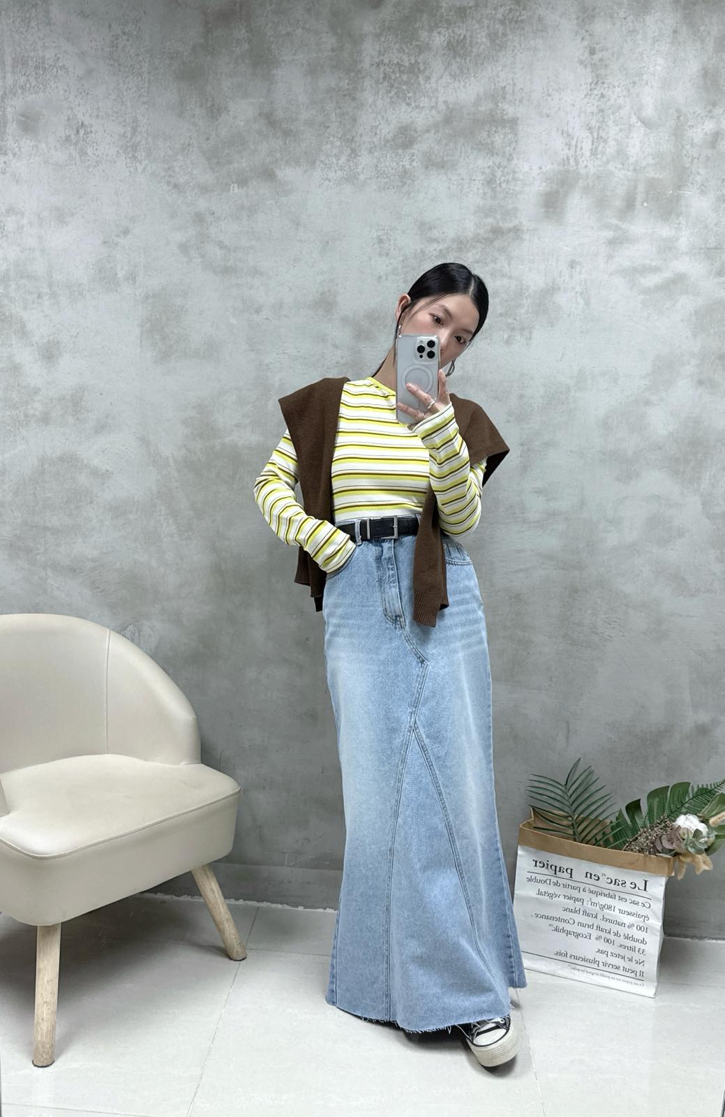 A01 單邊露膊橫間Top