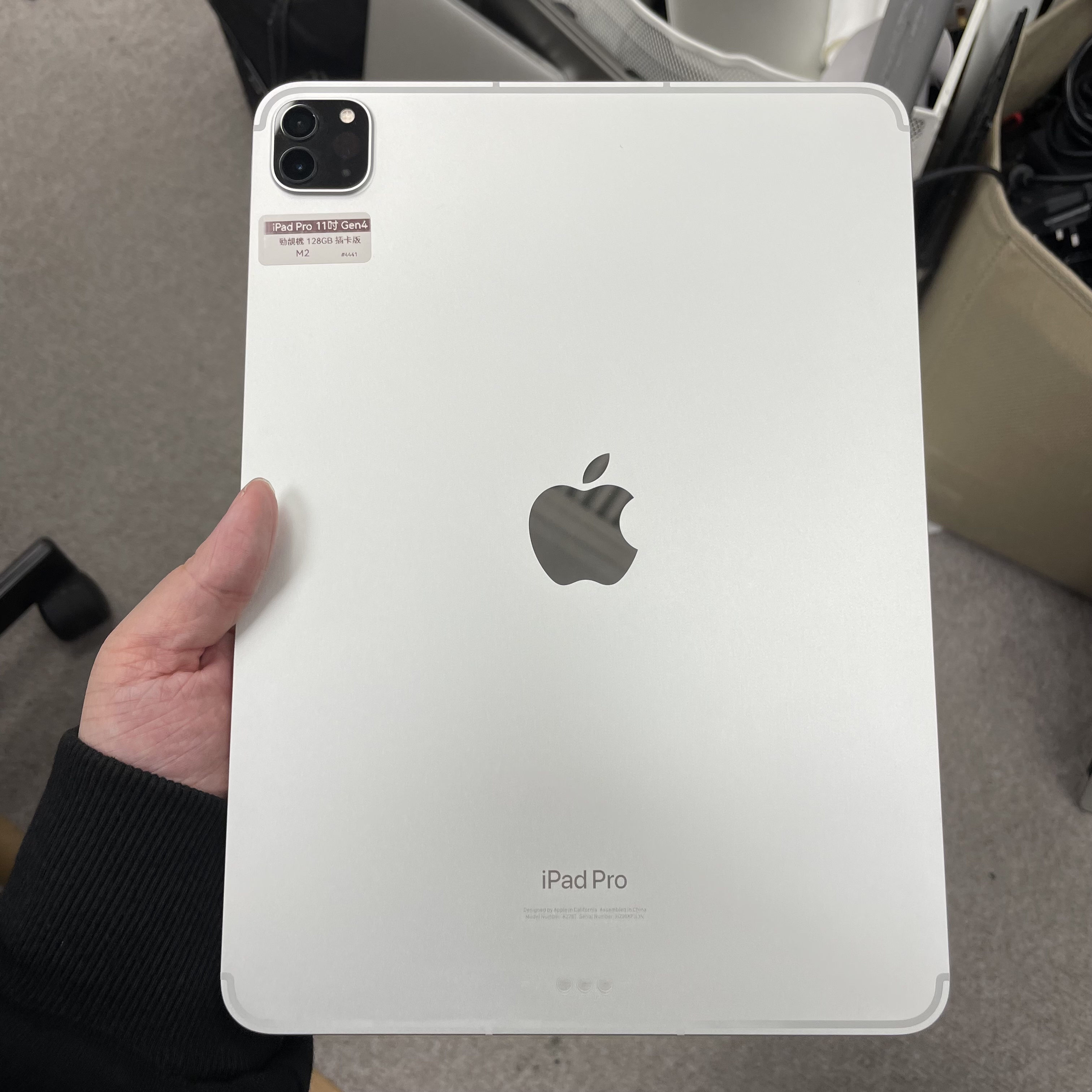 *4441 iPad Pro 4 11吋 M2 勁靚機 128GB 插卡版 銀色 sliver