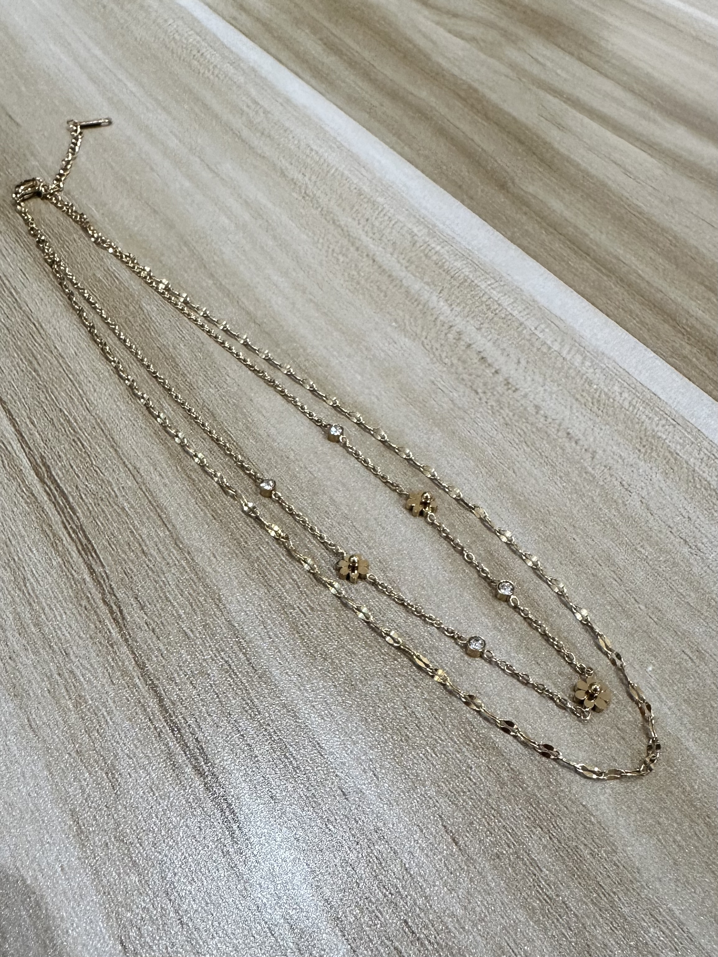 Gold flower stainless necklace