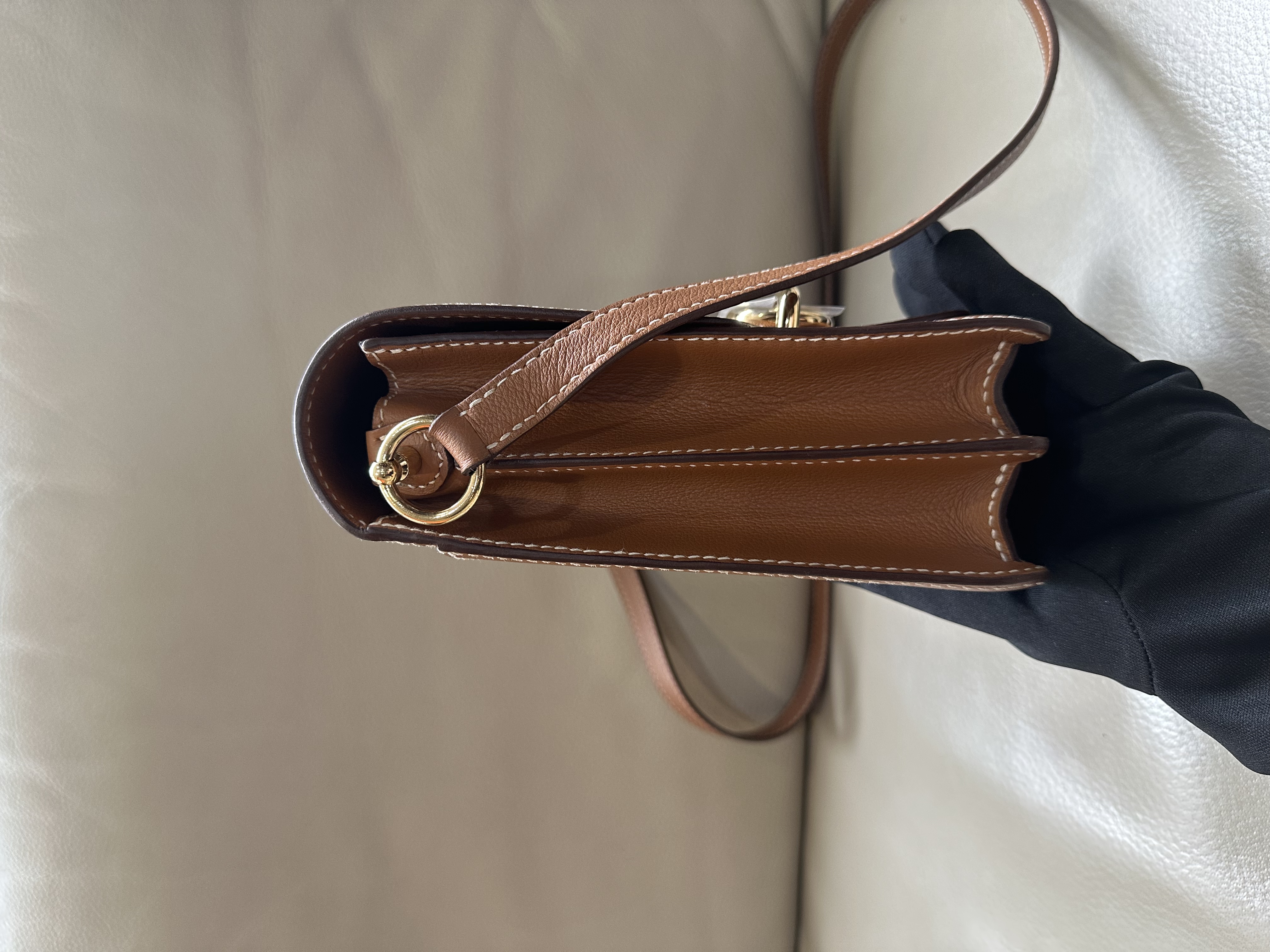 Pre-Owned HERMES Roulis 23 / Stamp D / Product Code: 26042501