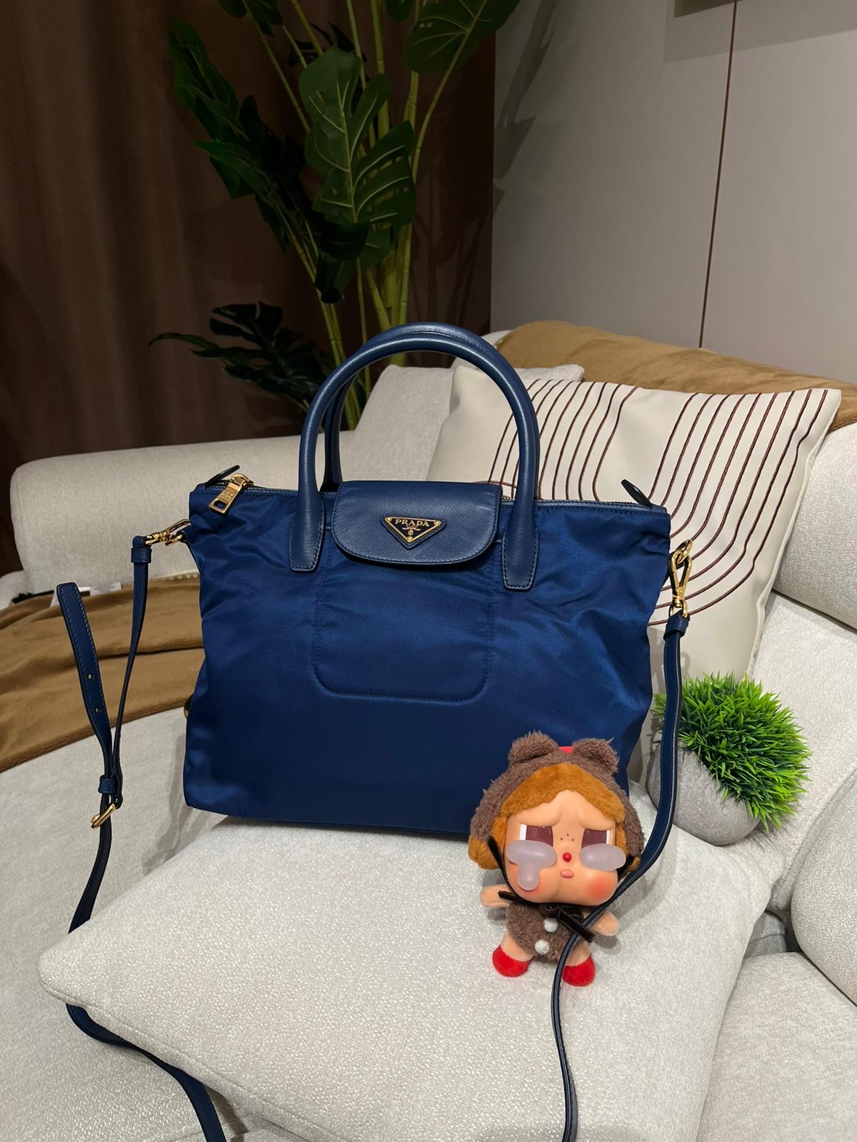 Prada Nylon 2way Bag 100%Authentic, 98%New ✅Dust bag